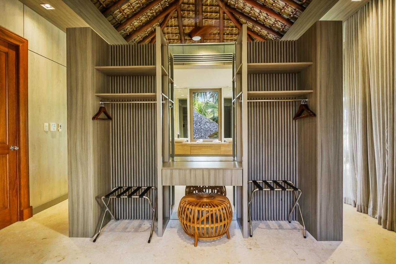 Ocean View Villa: Cap Cana Luxury Retreat Villa Punta Cana