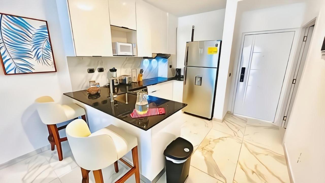 Hermoso Cana Rock Star Acceso Directo A La Piscina C-105, C-106, B-102 Y B-104 Apartamento *