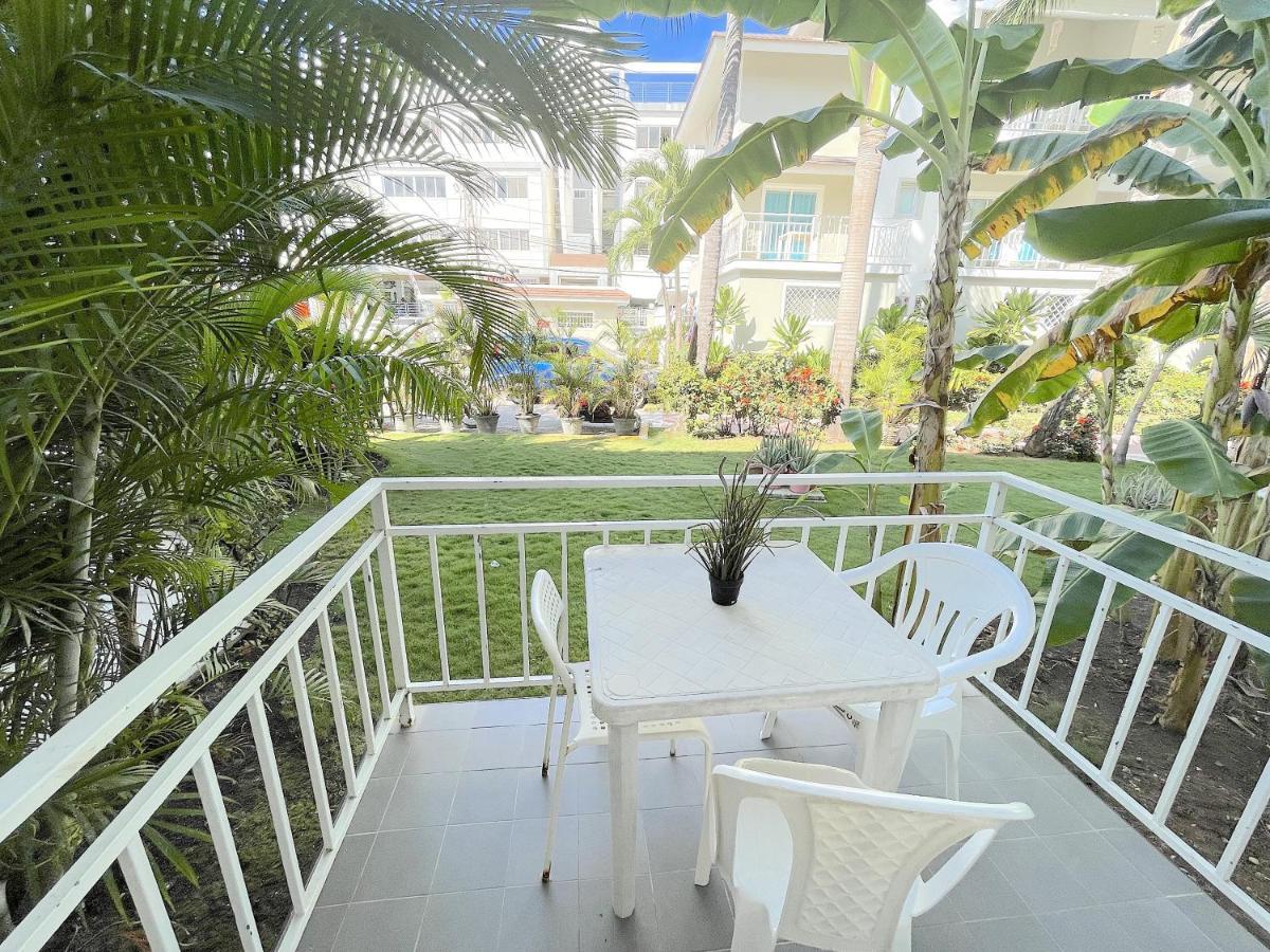 Tropikana Sol Karib Pool Corales Bavaro Wifi Parking Hotel
