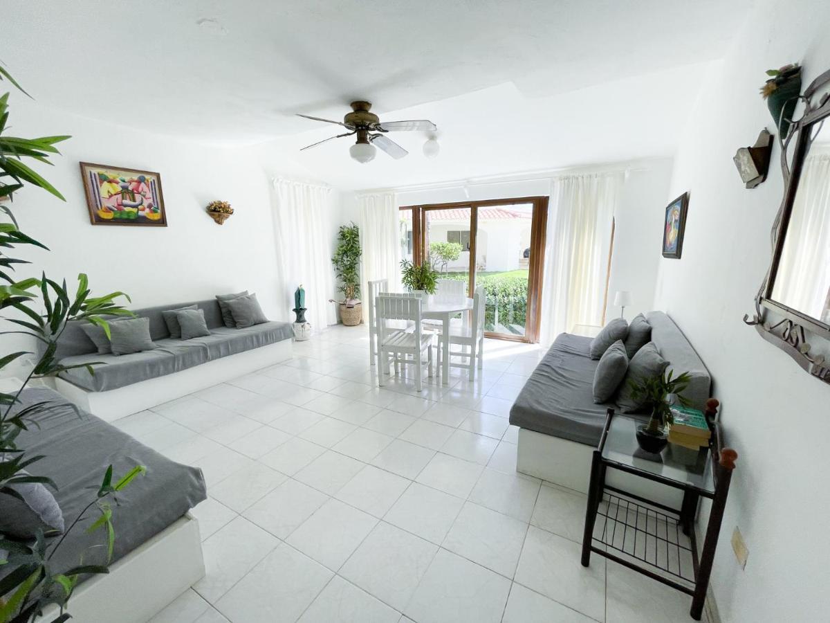 Villas Bavaro Corales Wifi Bbq Club & Apartment *