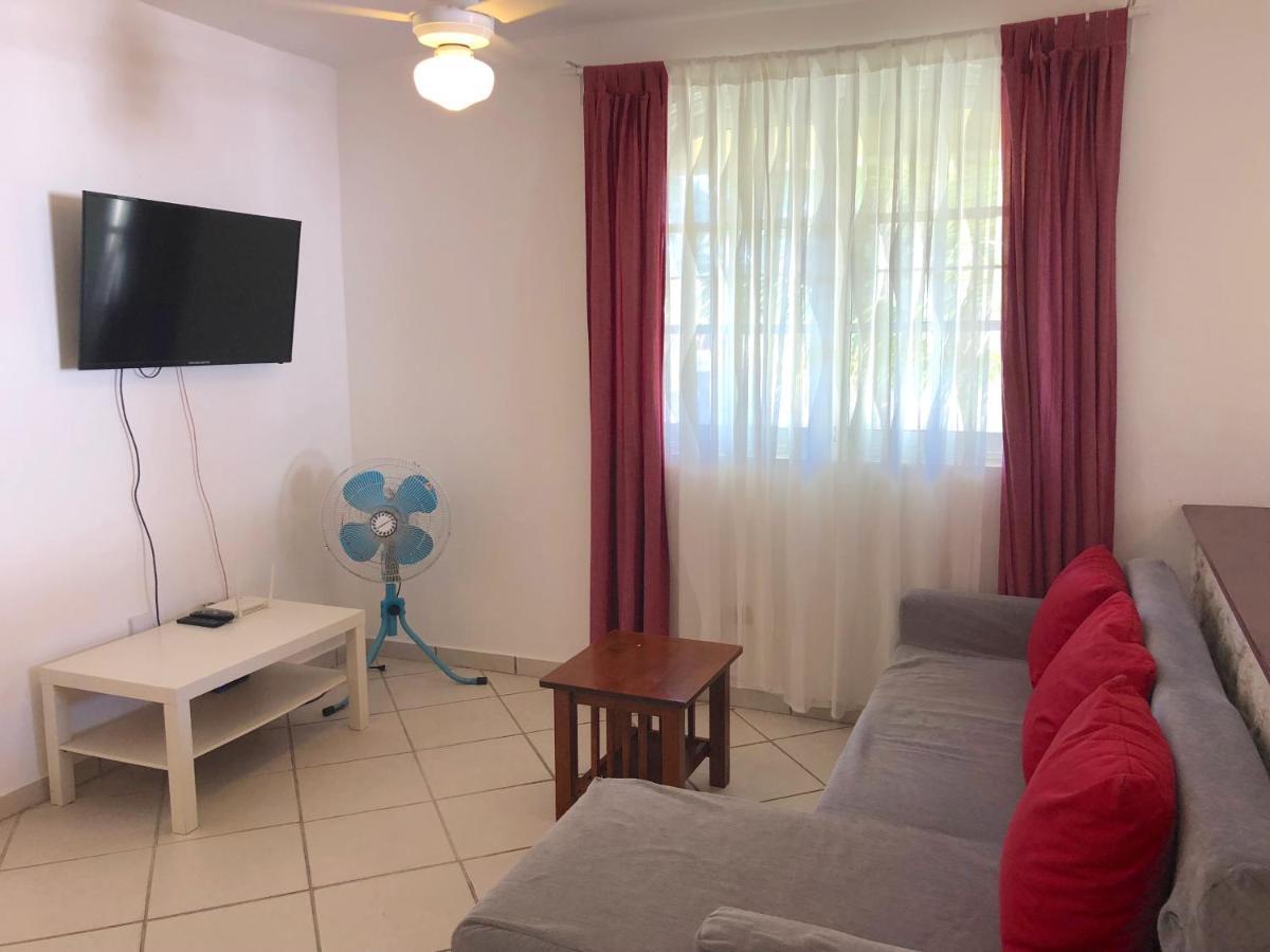 Blue Ocean Deluxe - Wifi, Pool, Bbq, Restaurants, Club & Punta Cana