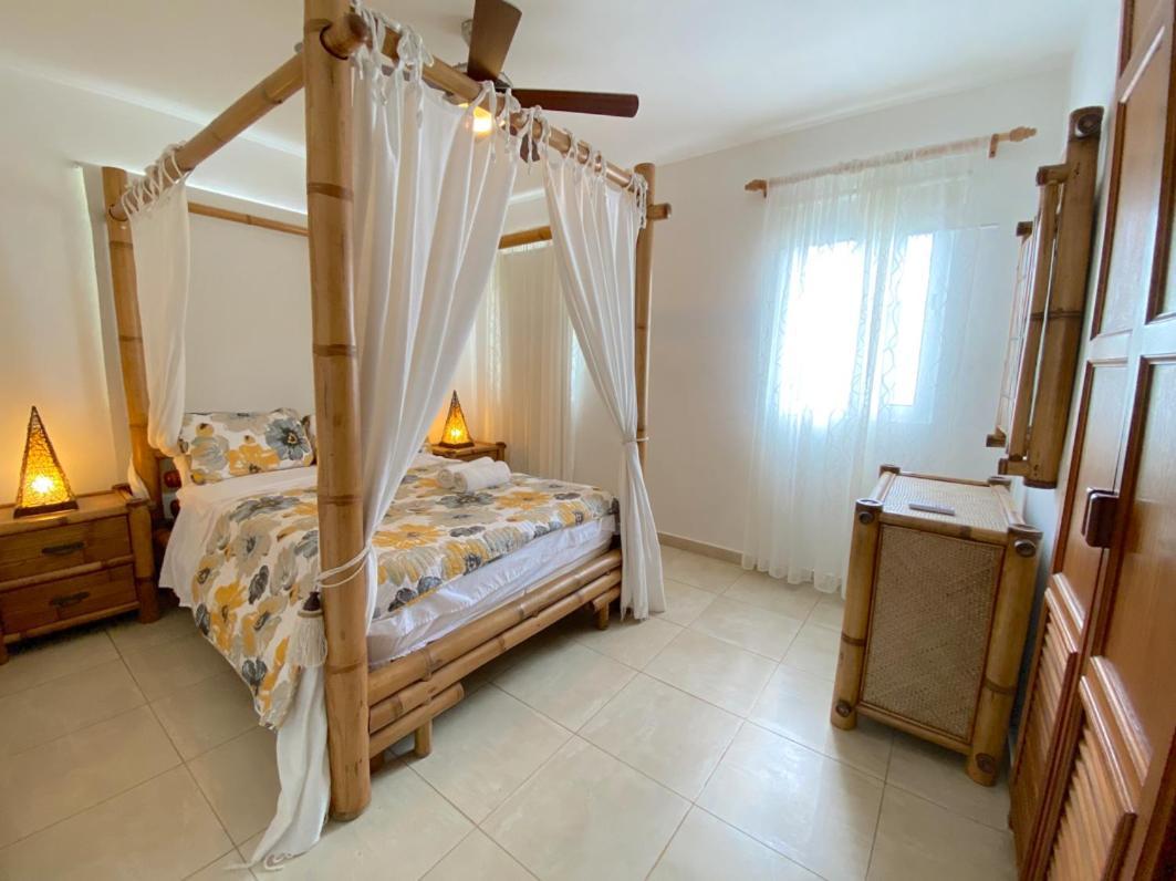 Blue Ocean Beachfront Villas & - Wifi, Pool, Bbq, Playa Corales Apartment Punta Cana