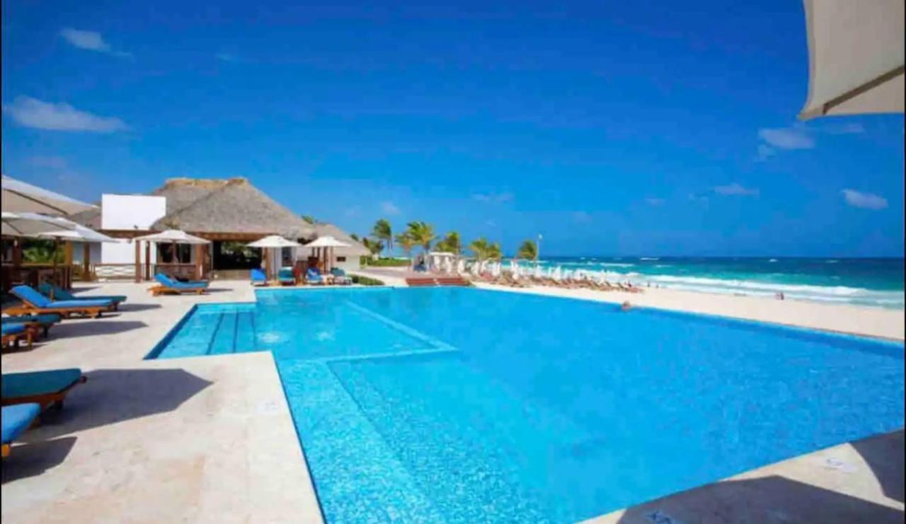 Cana Rock Star Infinity Pool, Golf & Club Punta Cana
