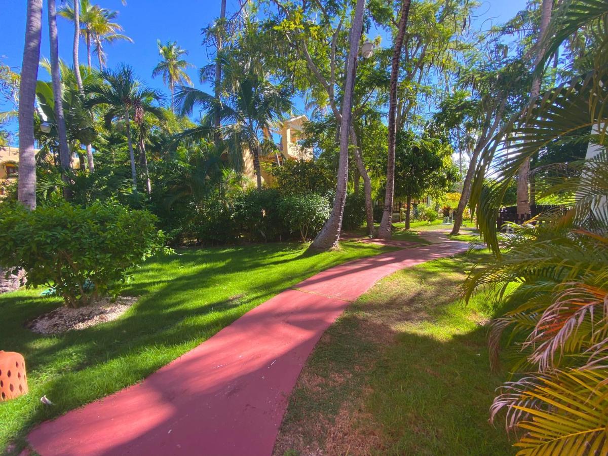 Deluxe Bavaro Villas And Suites - Location, Quality And Value For Your Vacation Hotel 5*
