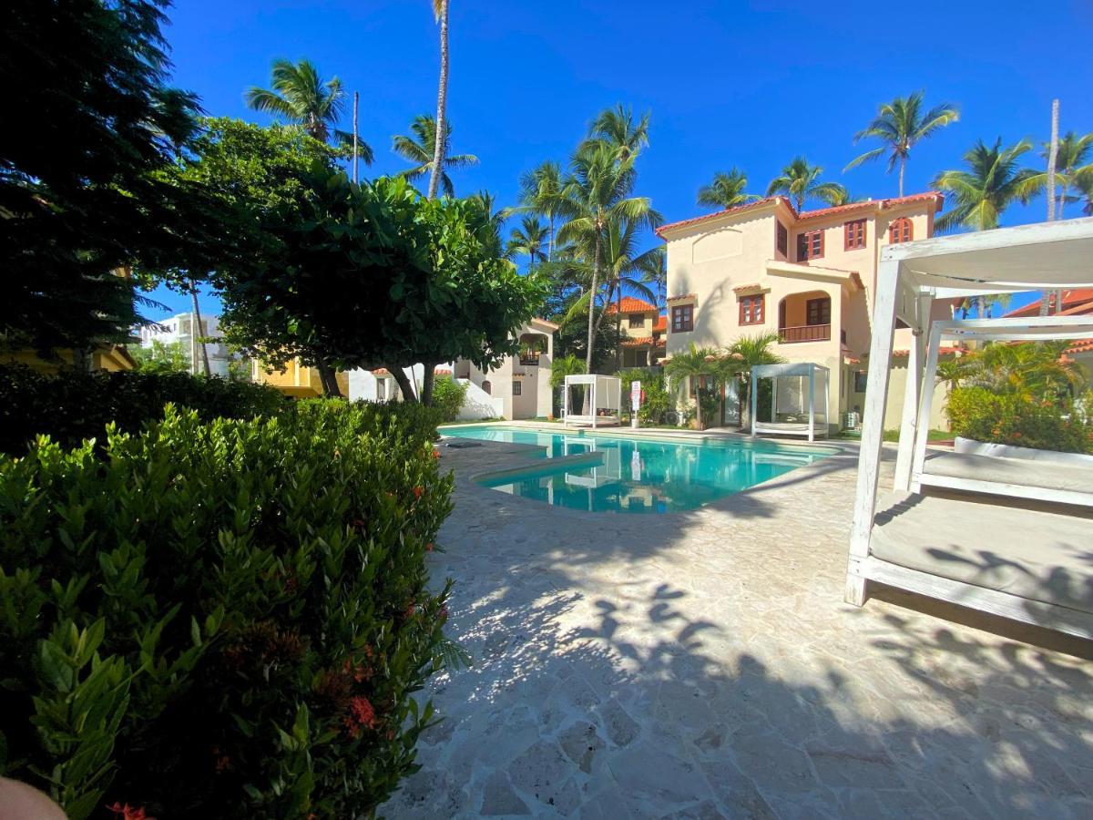 Deluxe Bavaro Villas And Suites - Location, Quality And Value For Your Vacation Hotel