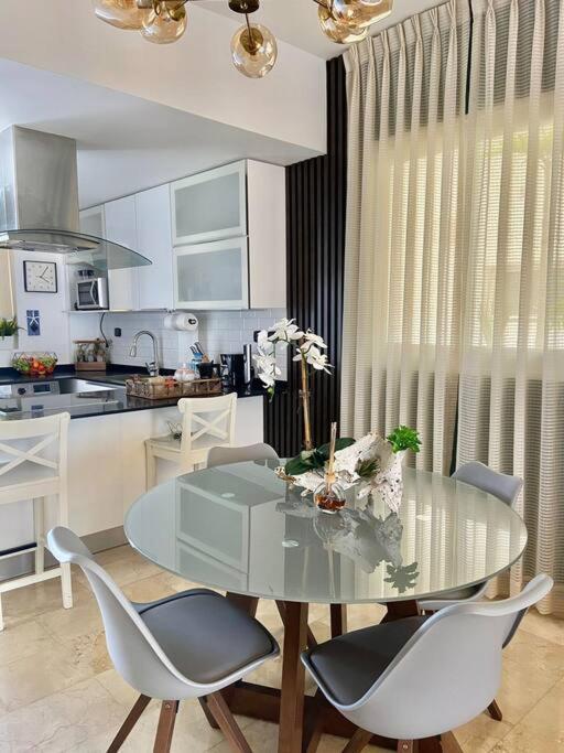 Apartment Hard Rock At Cana Rock 4 By Unwind *