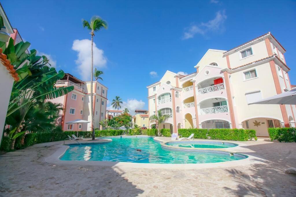 Beach Apartment *