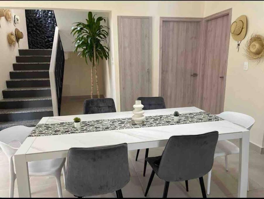 Downtown Luxuryvilla Villa *