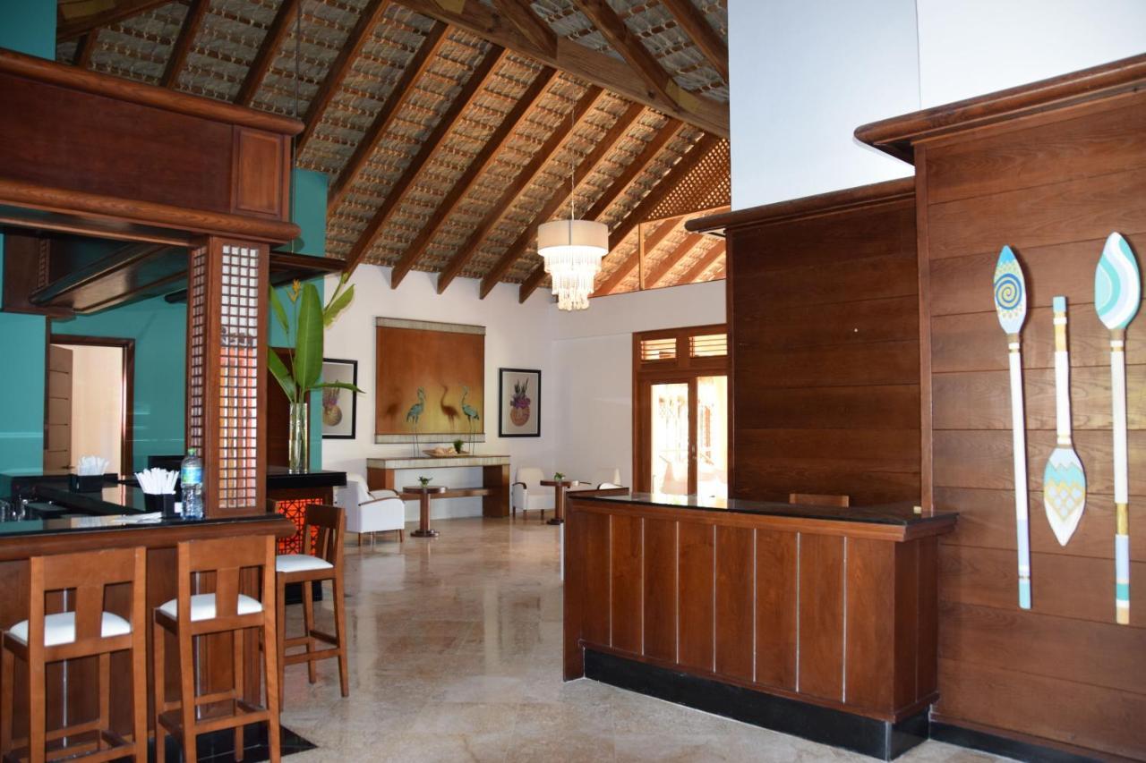 Sunset World Suites Hotel