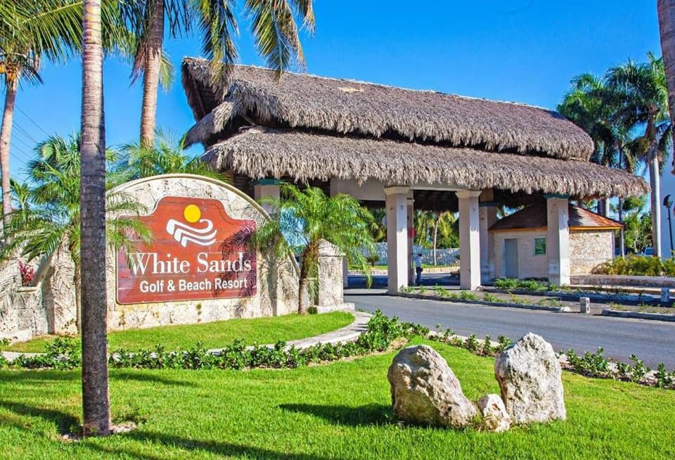 Sunset World Suites Hotel