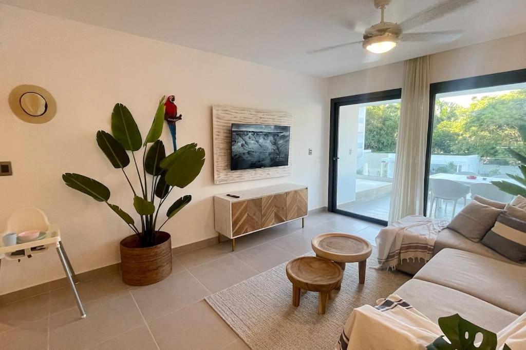 Tropical Deluxe 2 Bedroom Unit With Jacuzzi Apartment Punta Cana