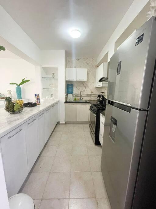 Charming 2 Bedroom With Pool Apartment *