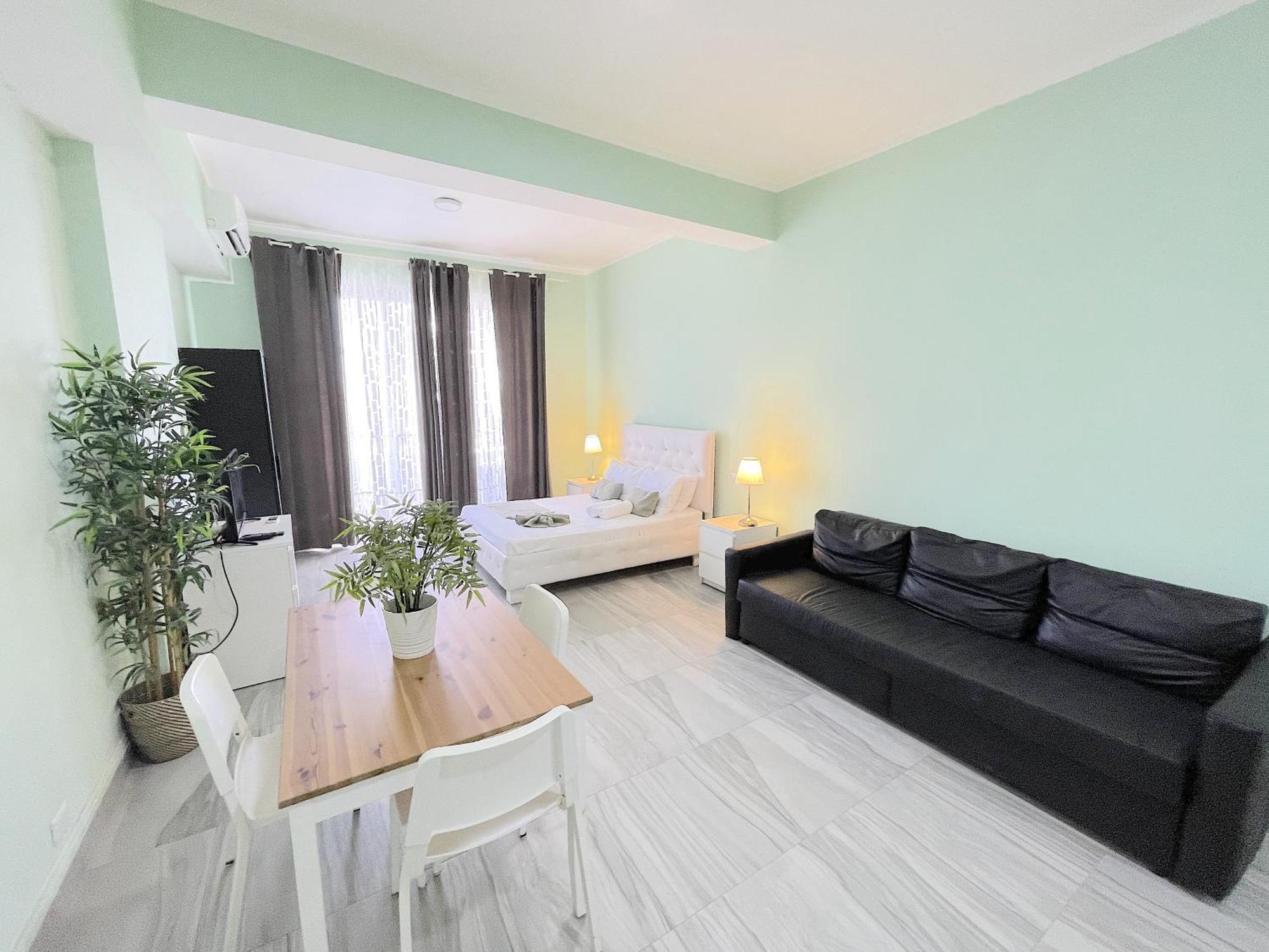 Hotel Rooftop Pool Ducassi Tropicana Studio Suites Deluxe Club & 5*