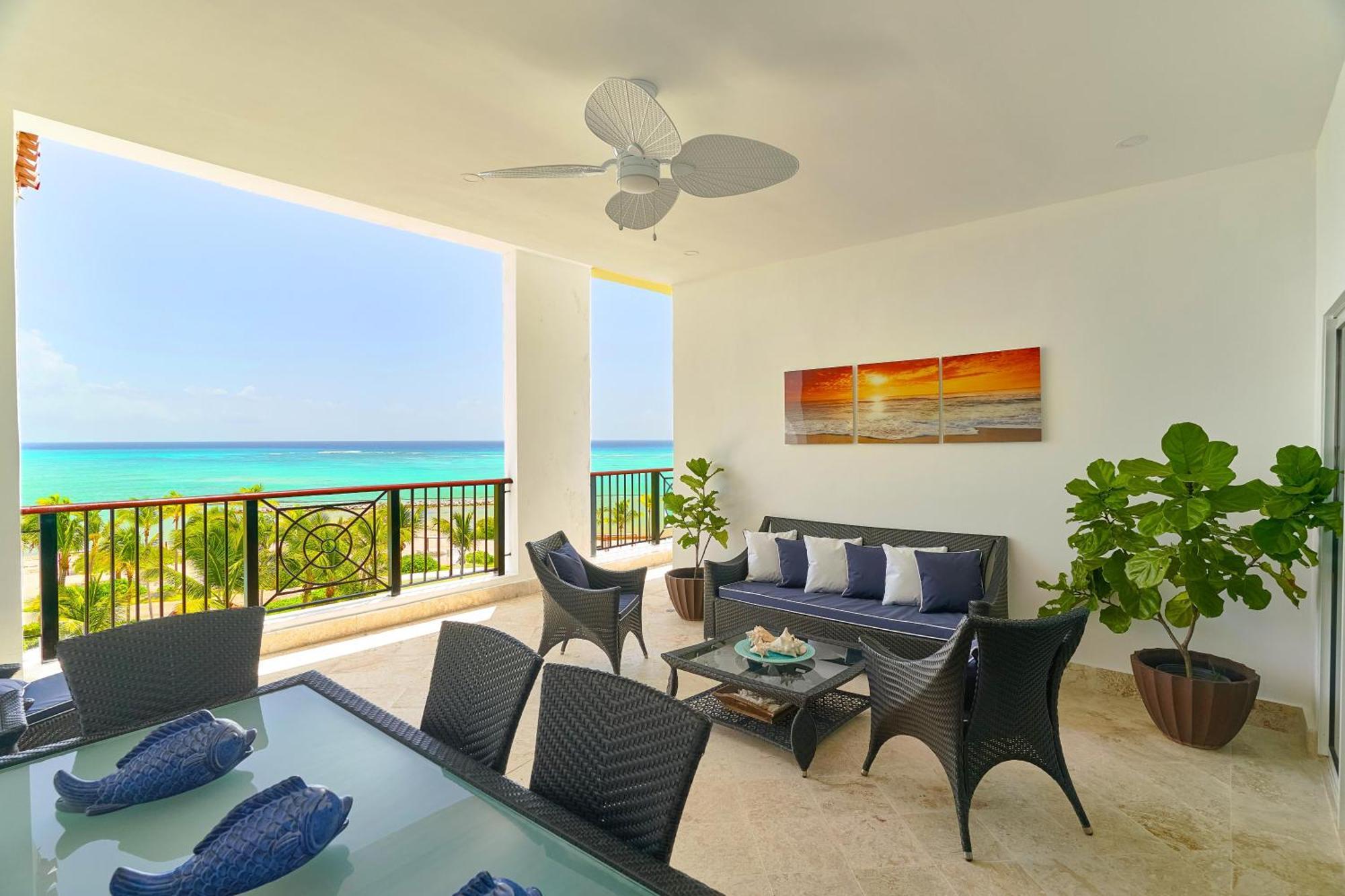 Apartment Stunning Beachfront Pent-house At Cap Cana, *