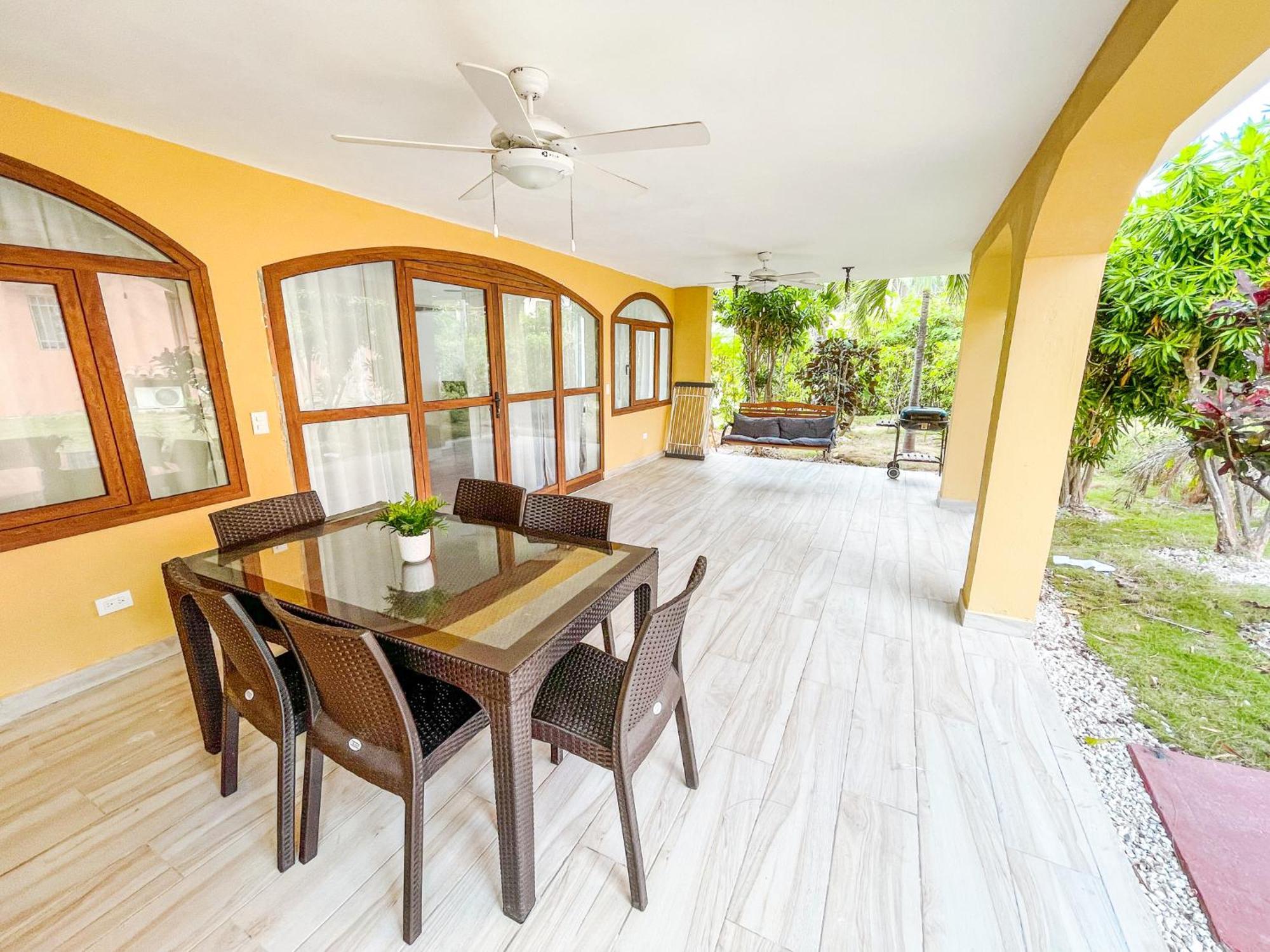 Sunny Seascape & Aparts Wifi Bbq Los Corales Bavaro Beach Club & Spa *
