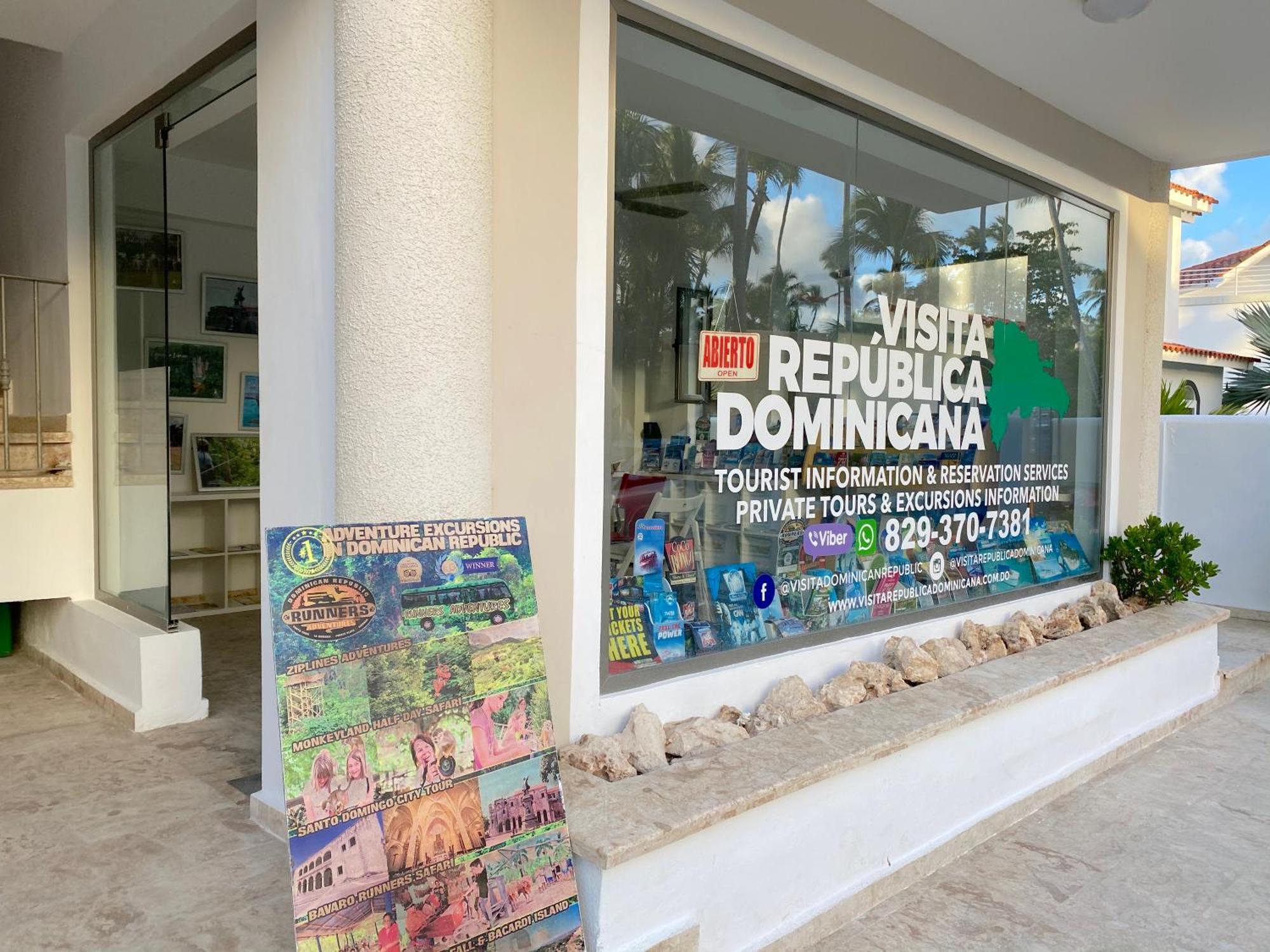 Tropical Village Playa Corales 5*