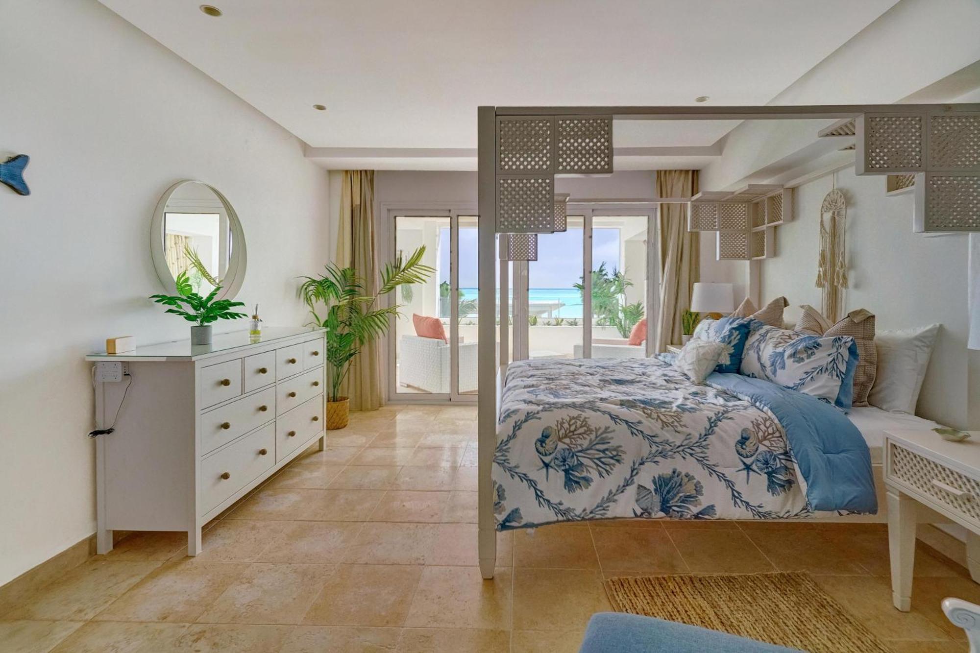 Chic 1 Bedroom Retreat In Cap Cana W- Private Apartment *