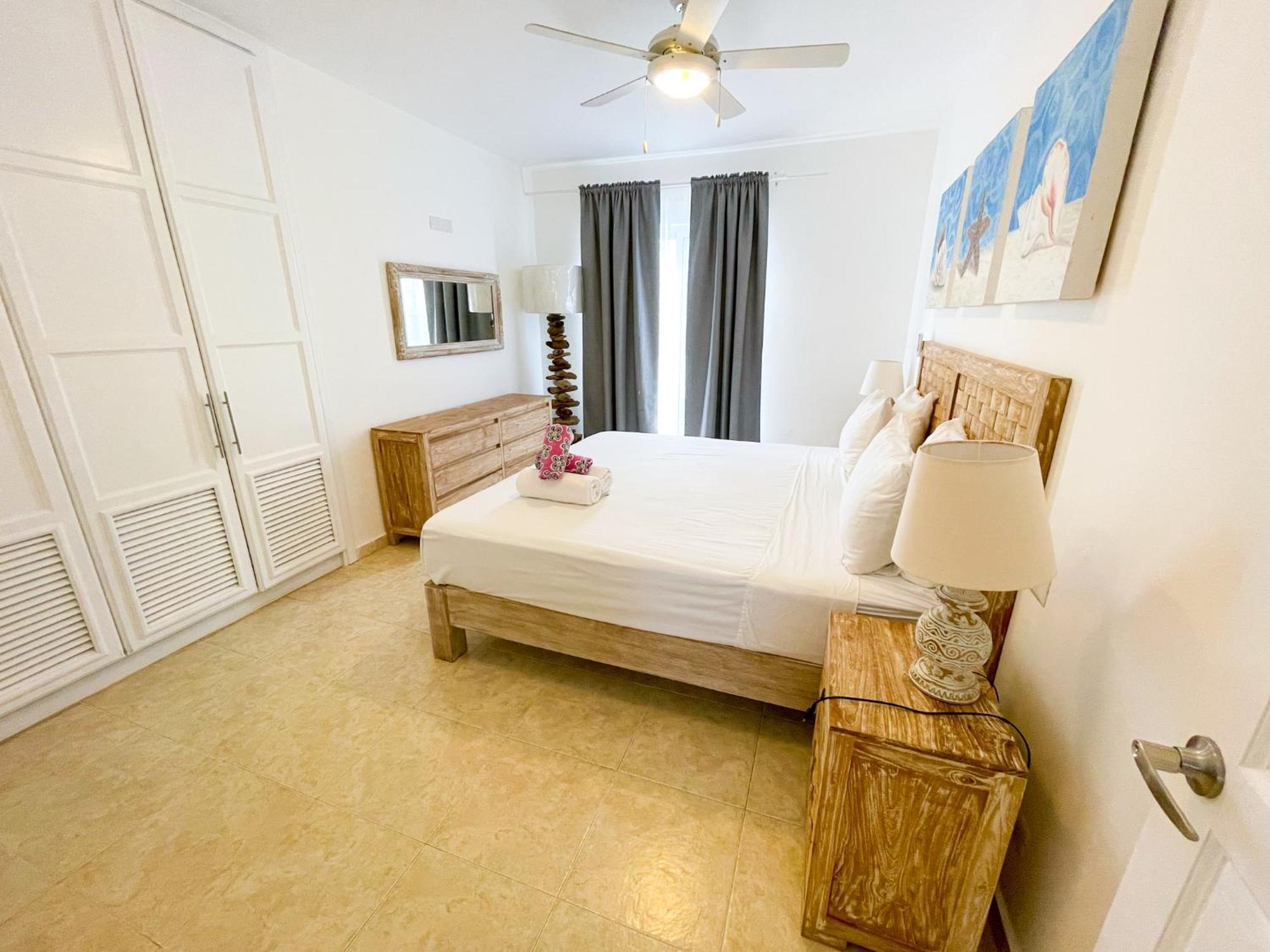 Oceanfront & Garden View Wifi Bbq Parking Los Corales Beach Club & Spa 5* Punta Cana