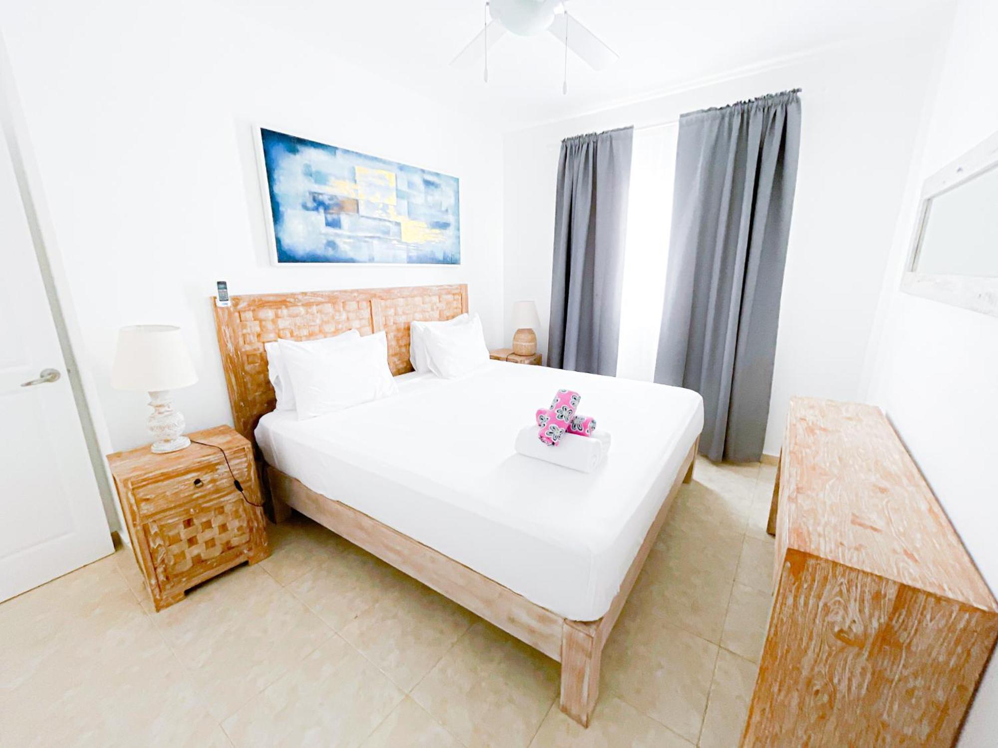 Hotel Oceanfront & Garden View Wifi Bbq Parking Los Corales Beach Club & Spa