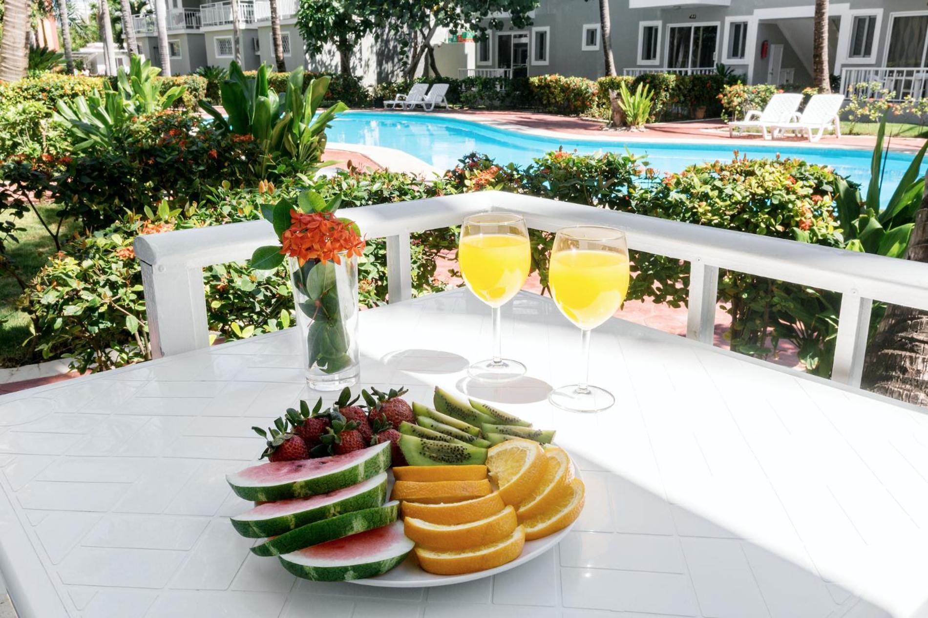 Tropicana Suites Deluxe Club And Pool - Playa Corales Hotel