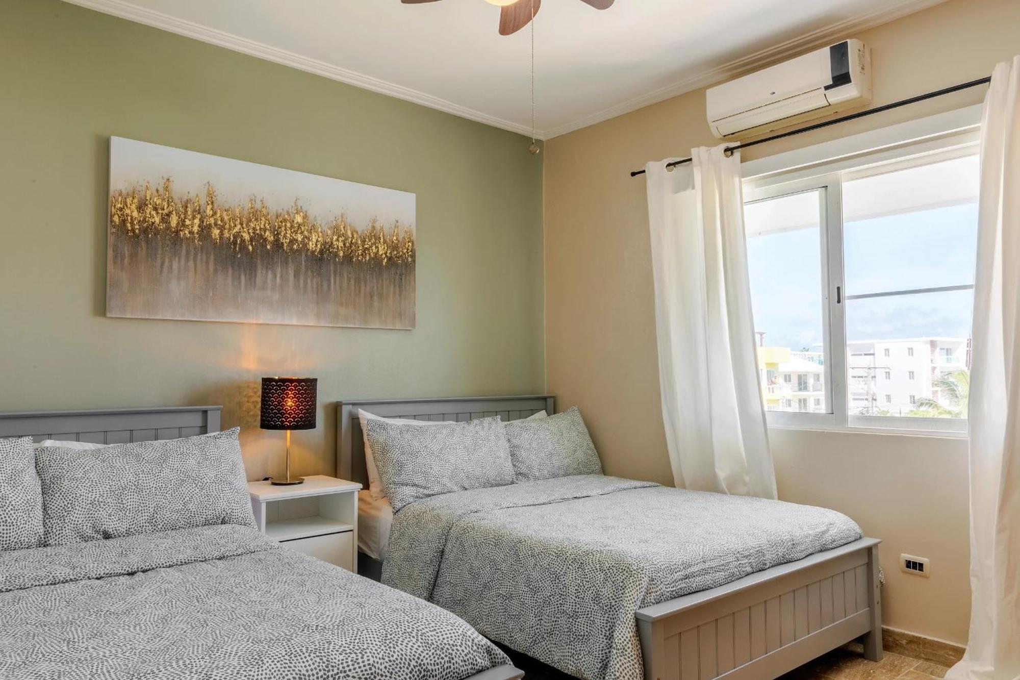 Corte Sea A302, Luxury Penthouse Apartment