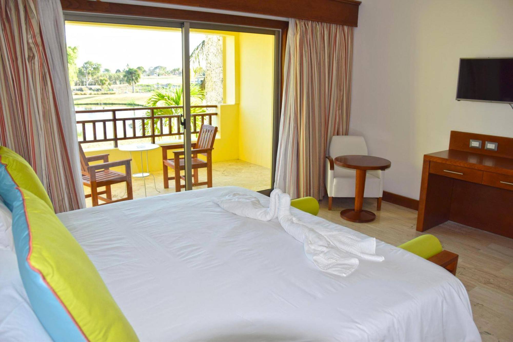 Sunset World Suites 4* Punta Cana