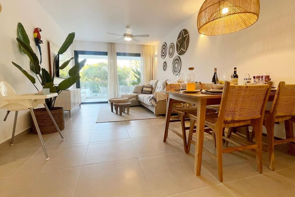 Apartment Tropical Deluxe 2 Bedroom Unit With Jacuzzi Punta Cana