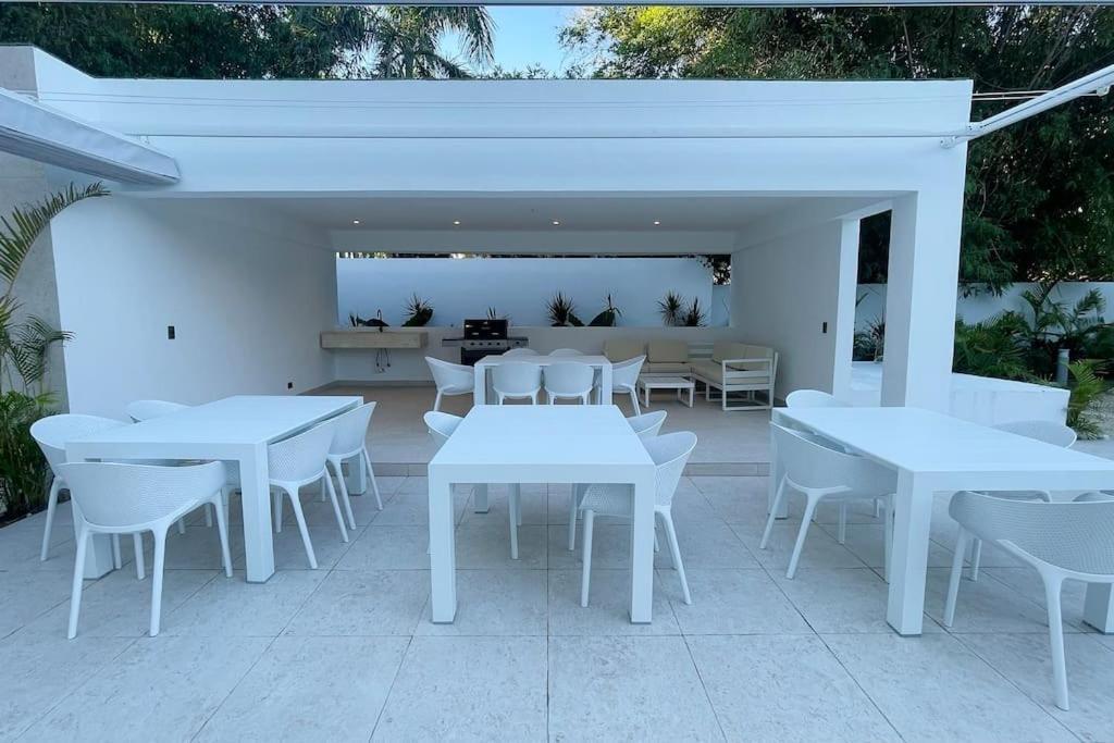 Tropical Deluxe 2 Bedroom Unit With Jacuzzi Apartment Punta Cana