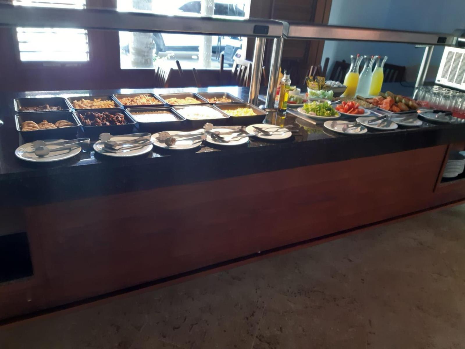 Hotel Sunset World Suites