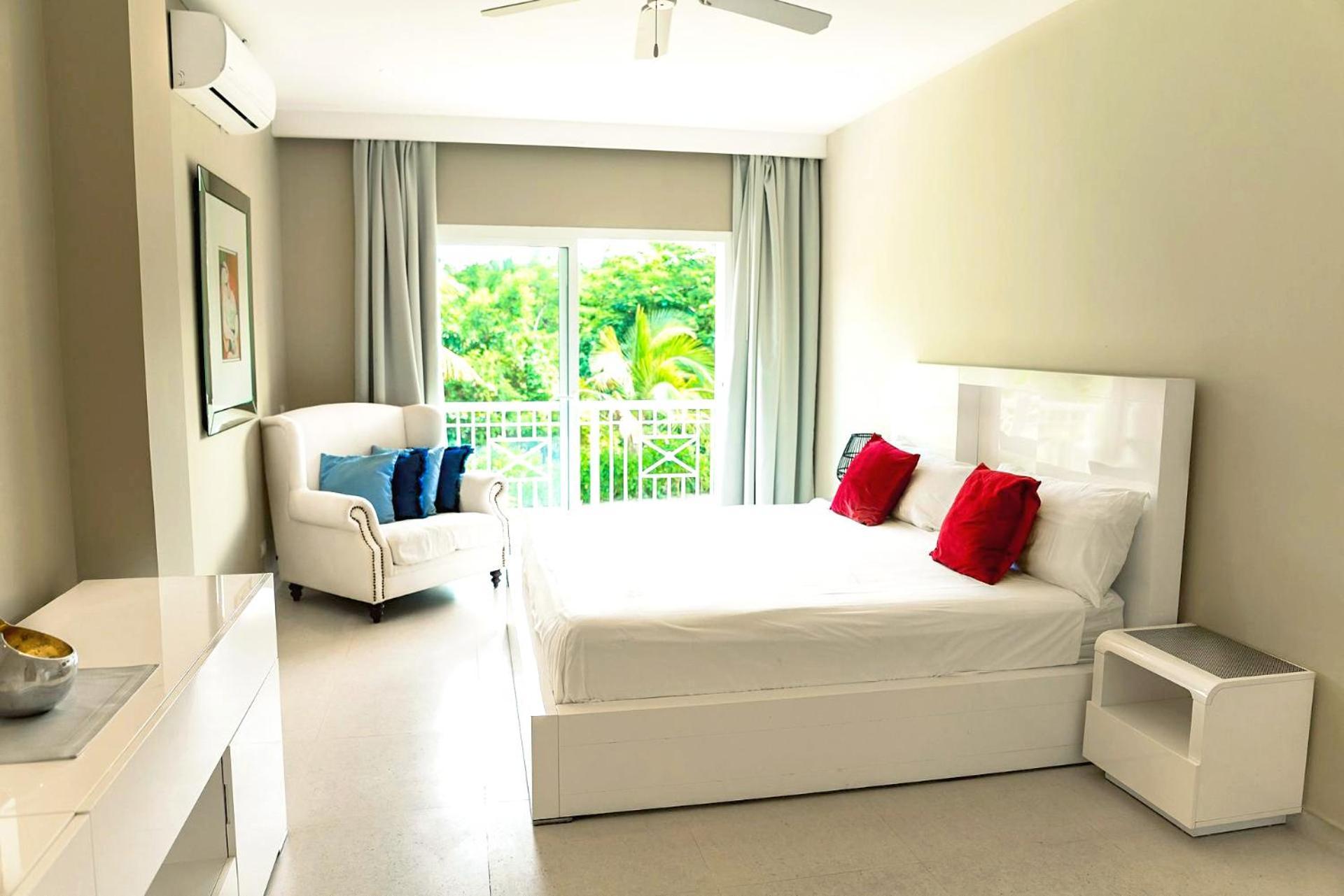 Private Iberosta Lagoon 4bdr- Private And Pool Villa Punta Cana