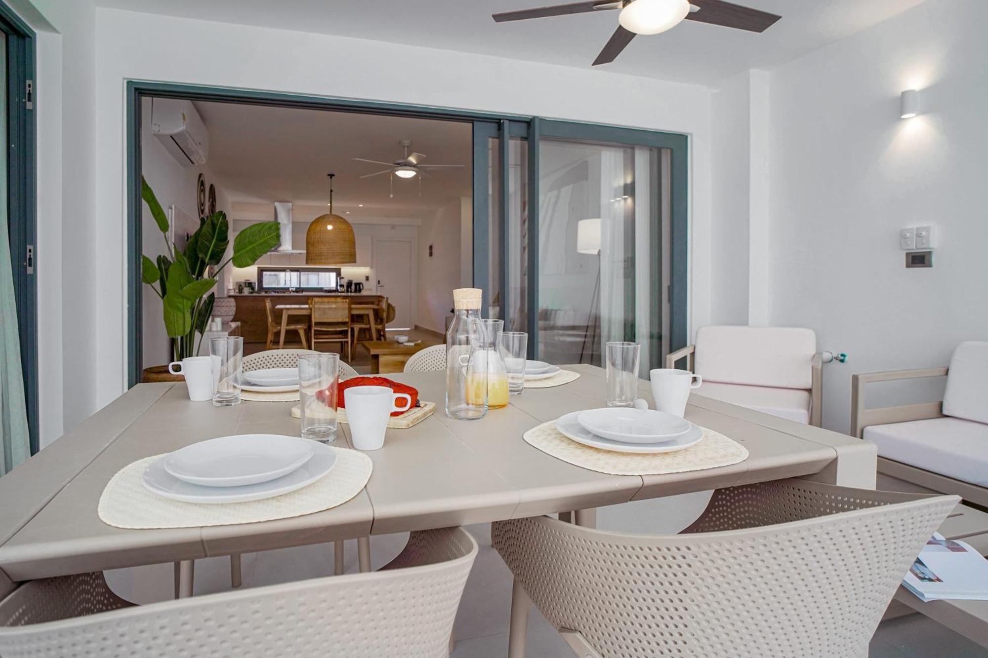 Fantastic Luxury With Bbq And Picuzzi