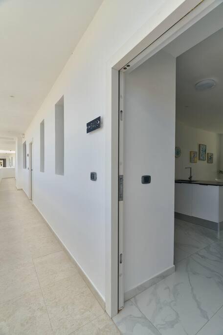 Luxury 1 Bedroom Infinity Pool Apartment Punta Cana