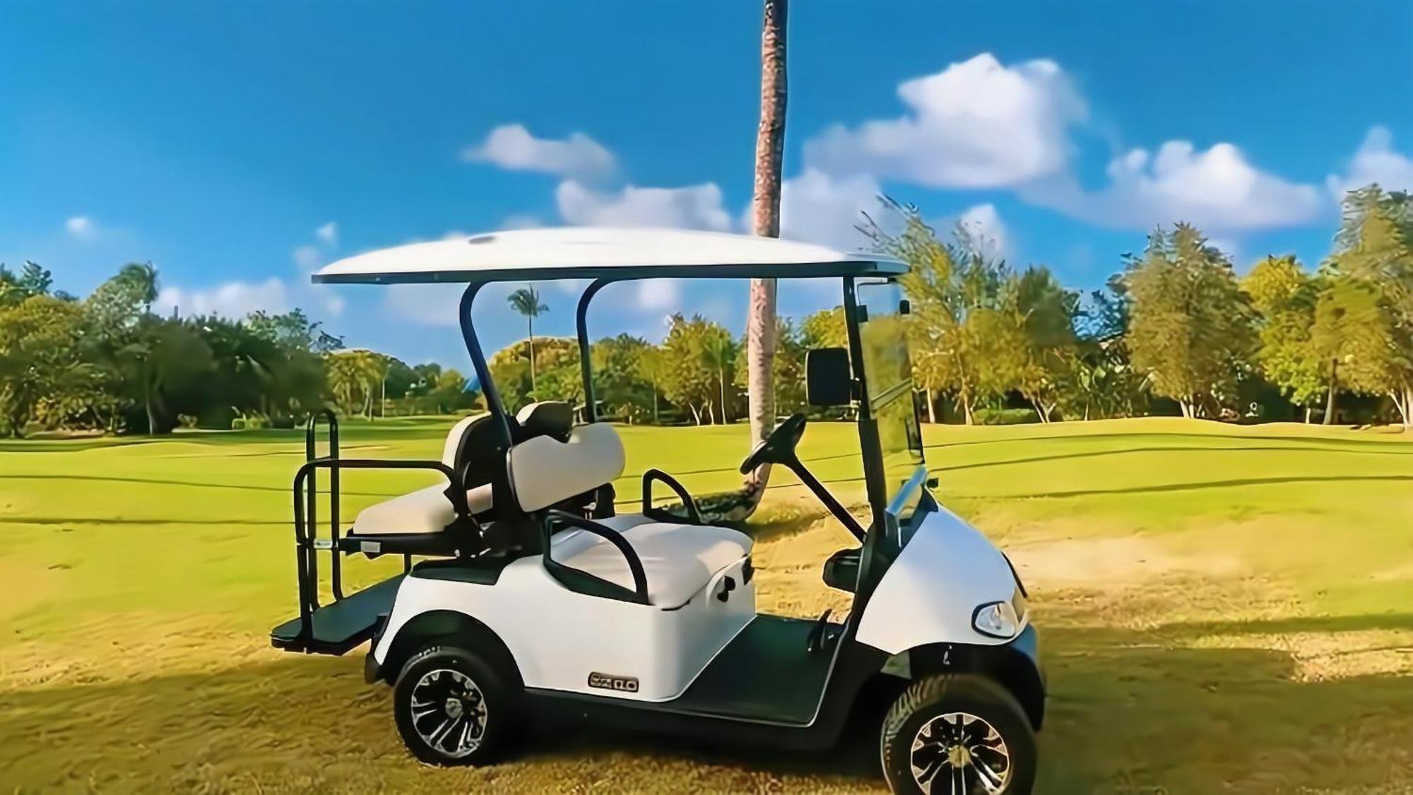 Cana Rock Condos, Lujo Vista Golf