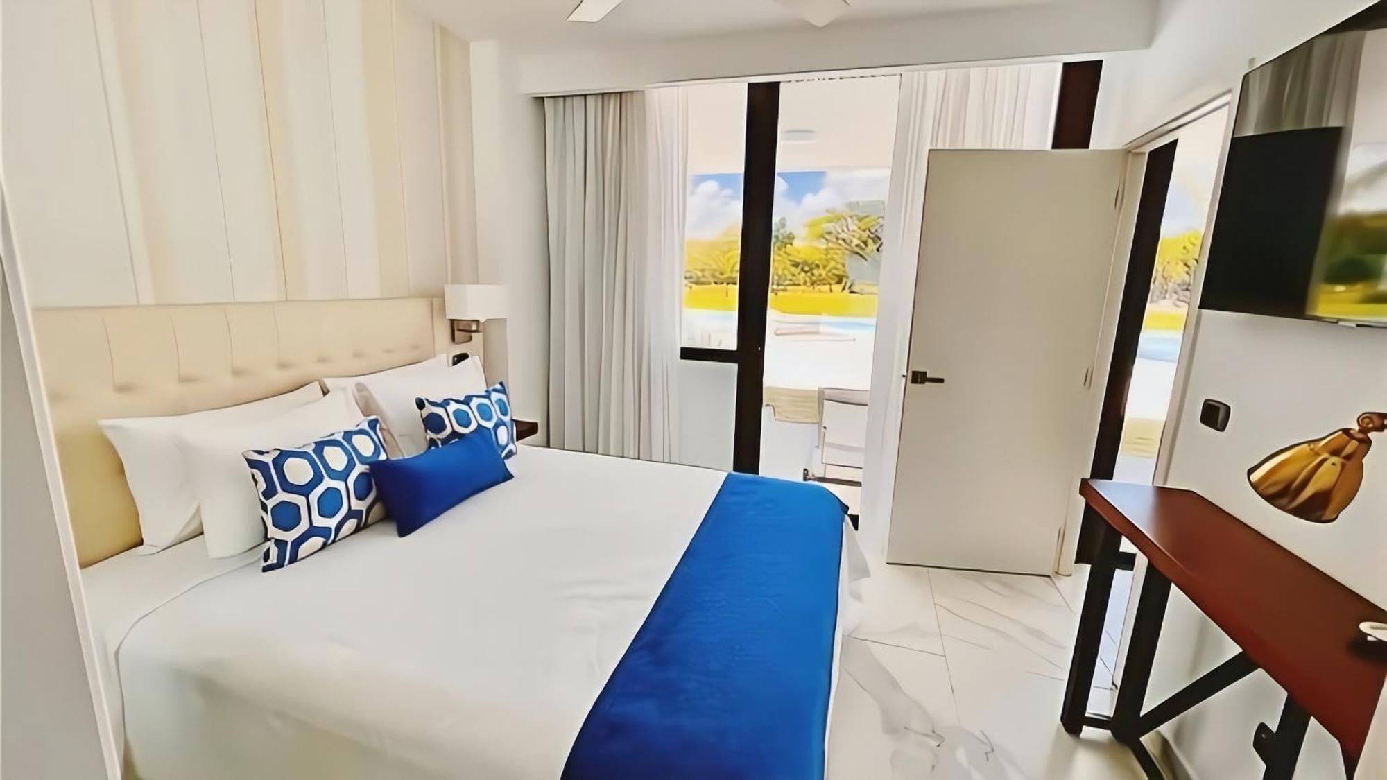 Apartamento Hermoso Cana Rock Star Acceso Directo A La Piscina C-105, C-106, B-102 Y B-104
