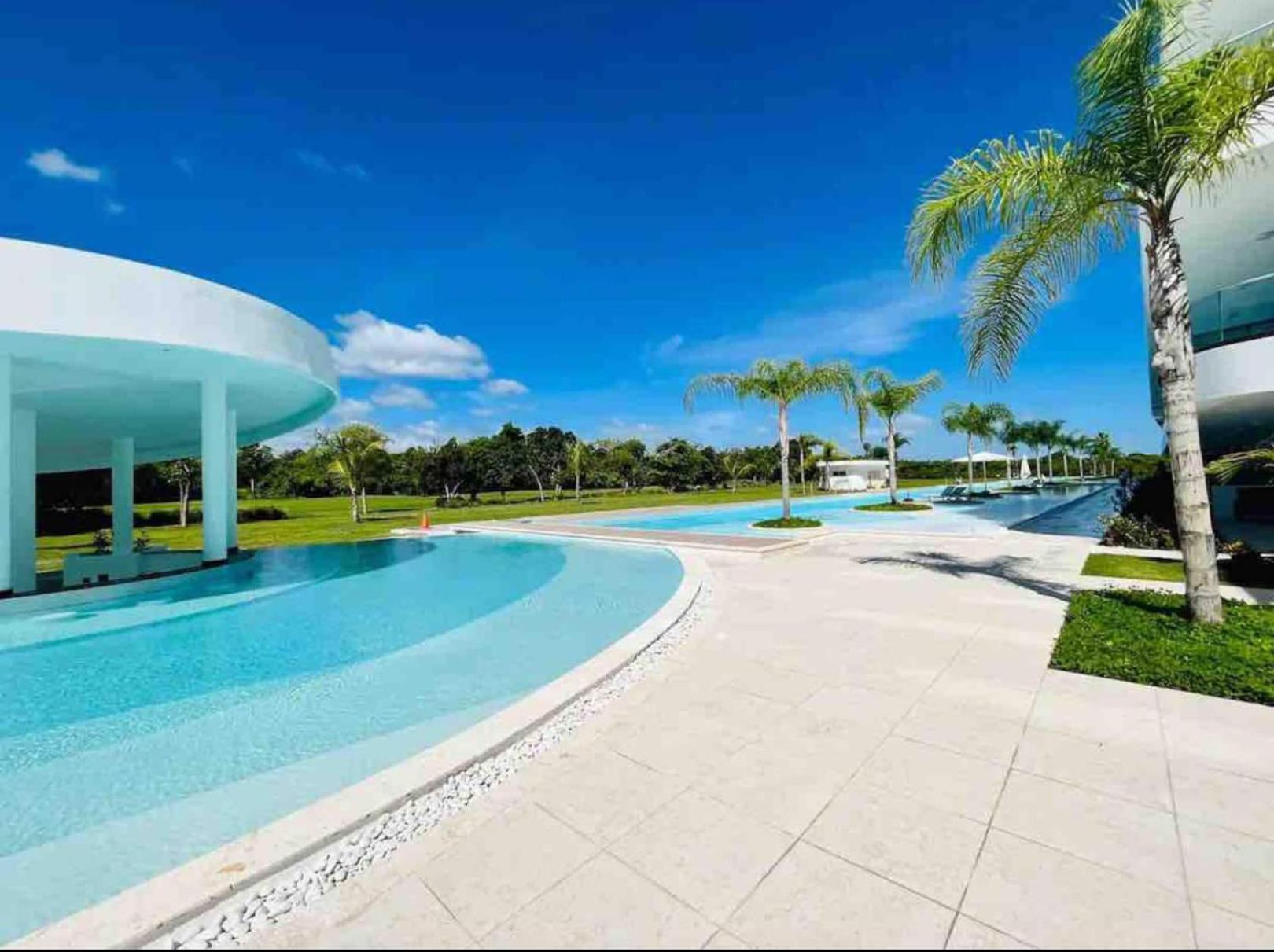 Beach, Golf, Casino,jacuzzi & Pool Penthouse In Hard Rock, Area, Cana Rock Star Apartment