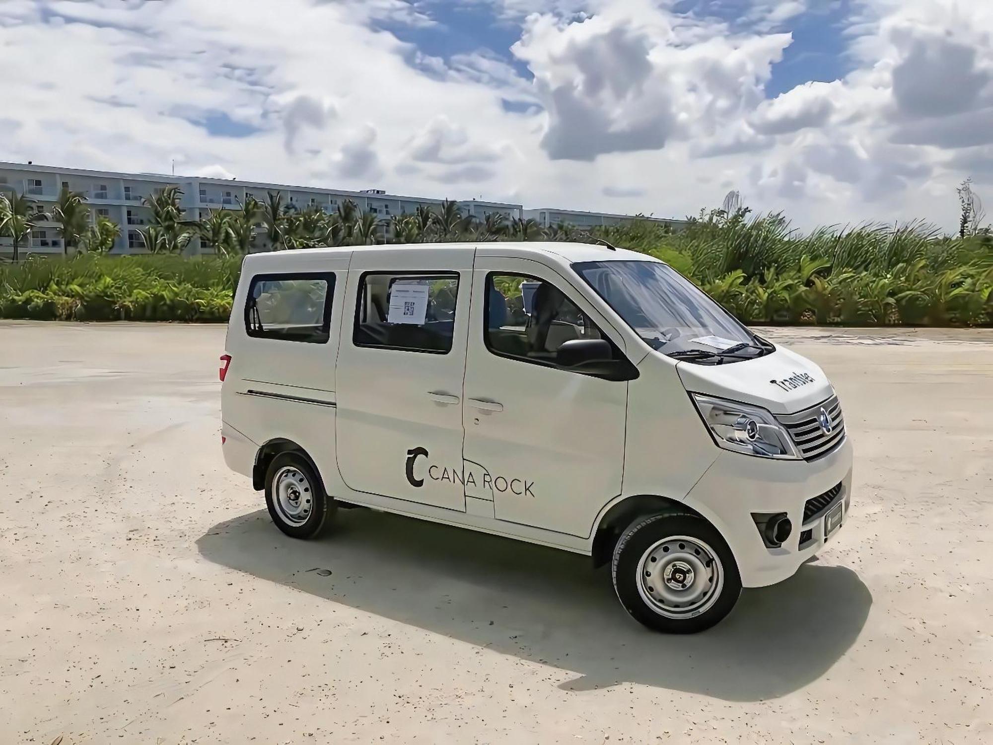 Trendy, Airport Trans * Punta Cana