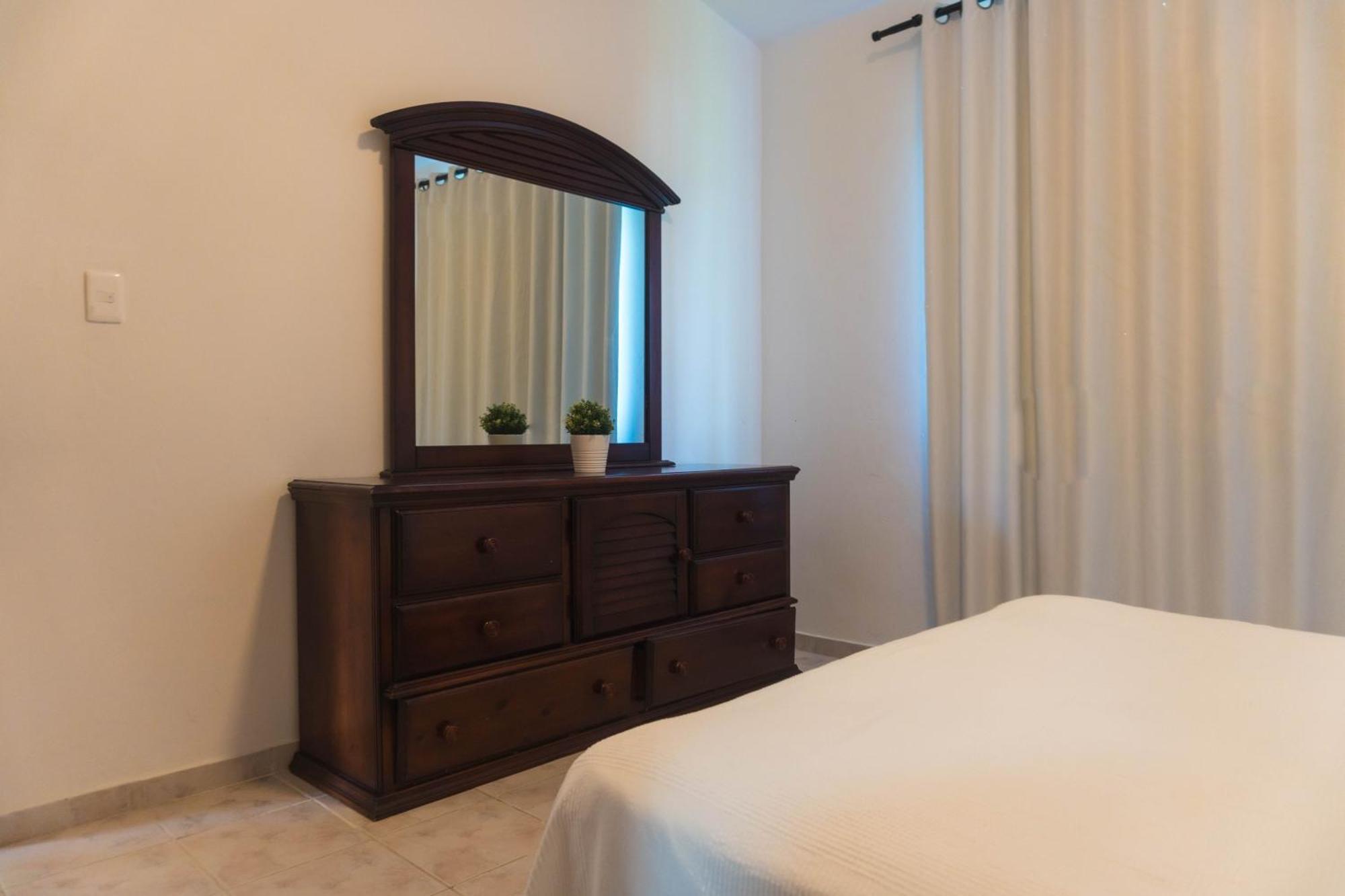 Sun Circle Pool & Apartment Punta Cana