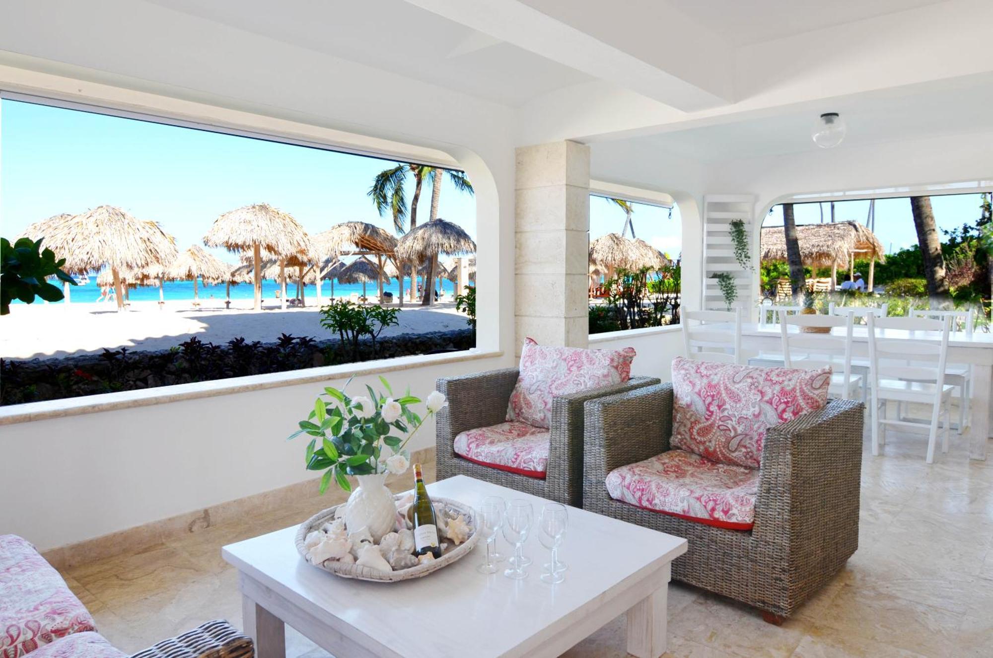 Atlantic & Villa Punta Cana