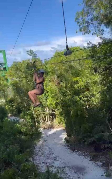 Papaya Bavaro Just Steps From The Beach. *