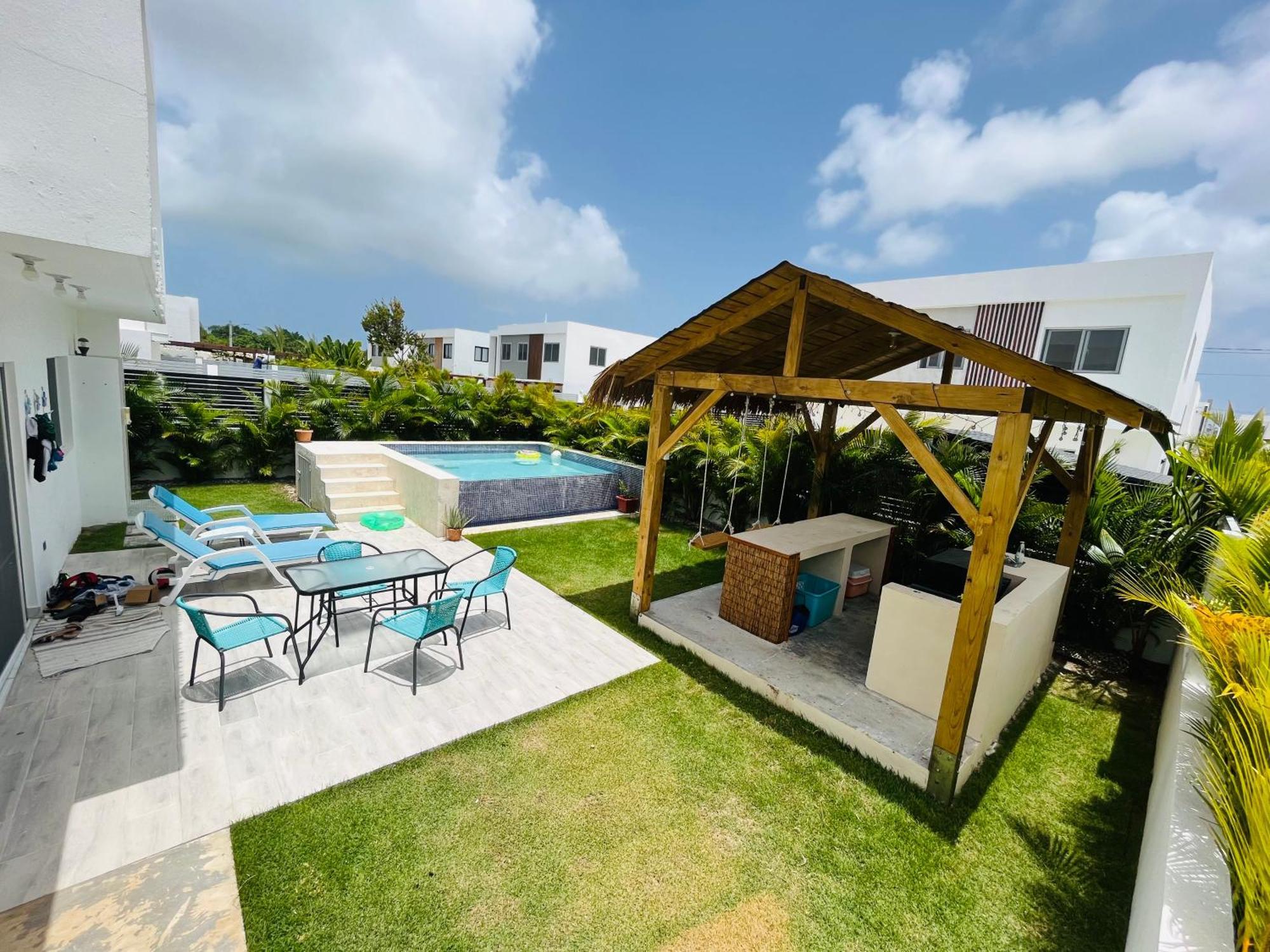 Villa Familiar Pc-private Pool, Bbq, 15 Mnts From Airport *