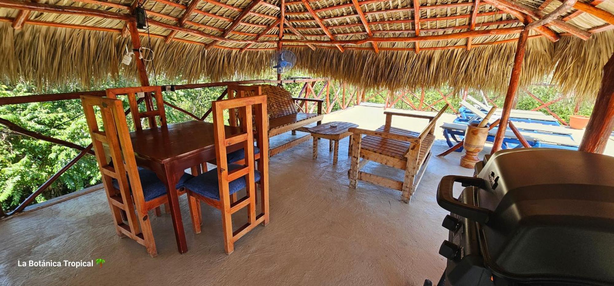 Unique And Quiet La Botanica Tropical Guest house *
