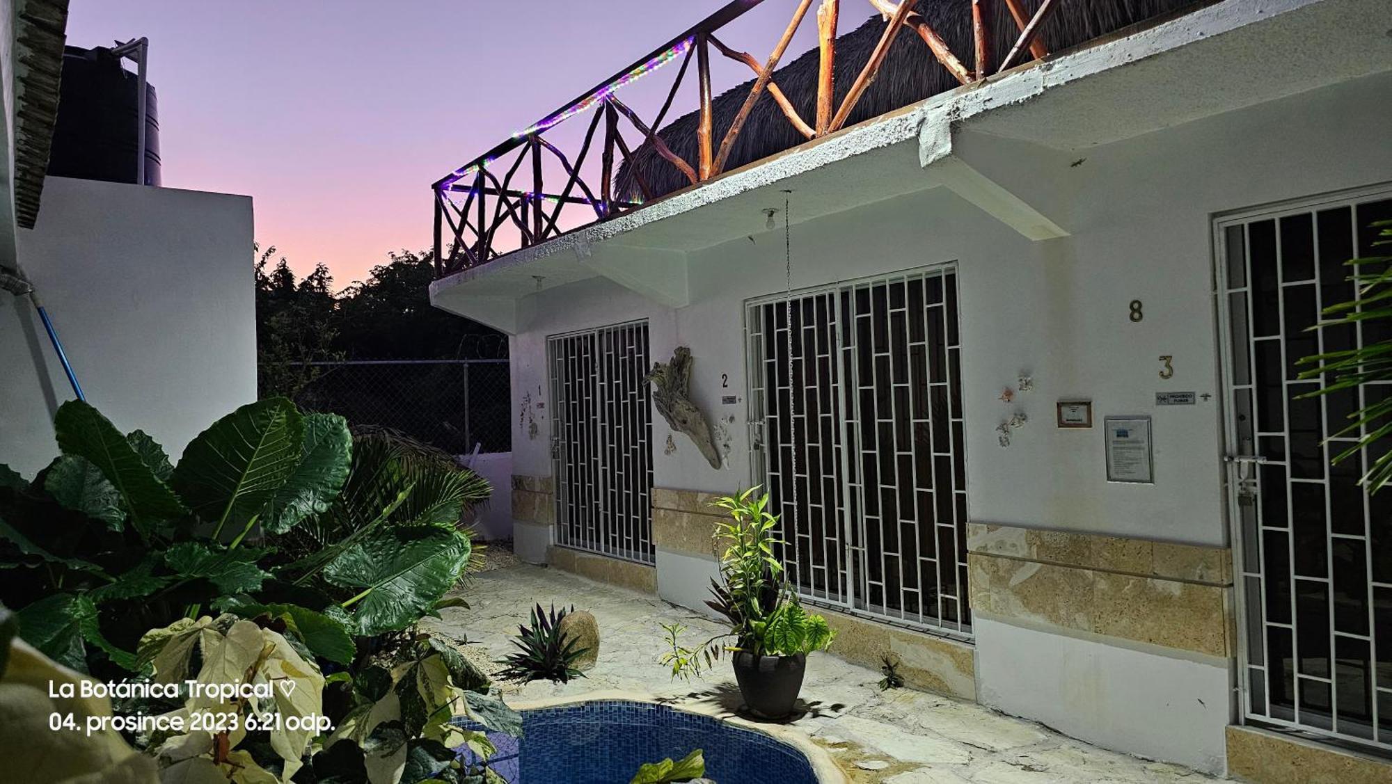 Unique And Quiet La Botanica Tropical Guest house *