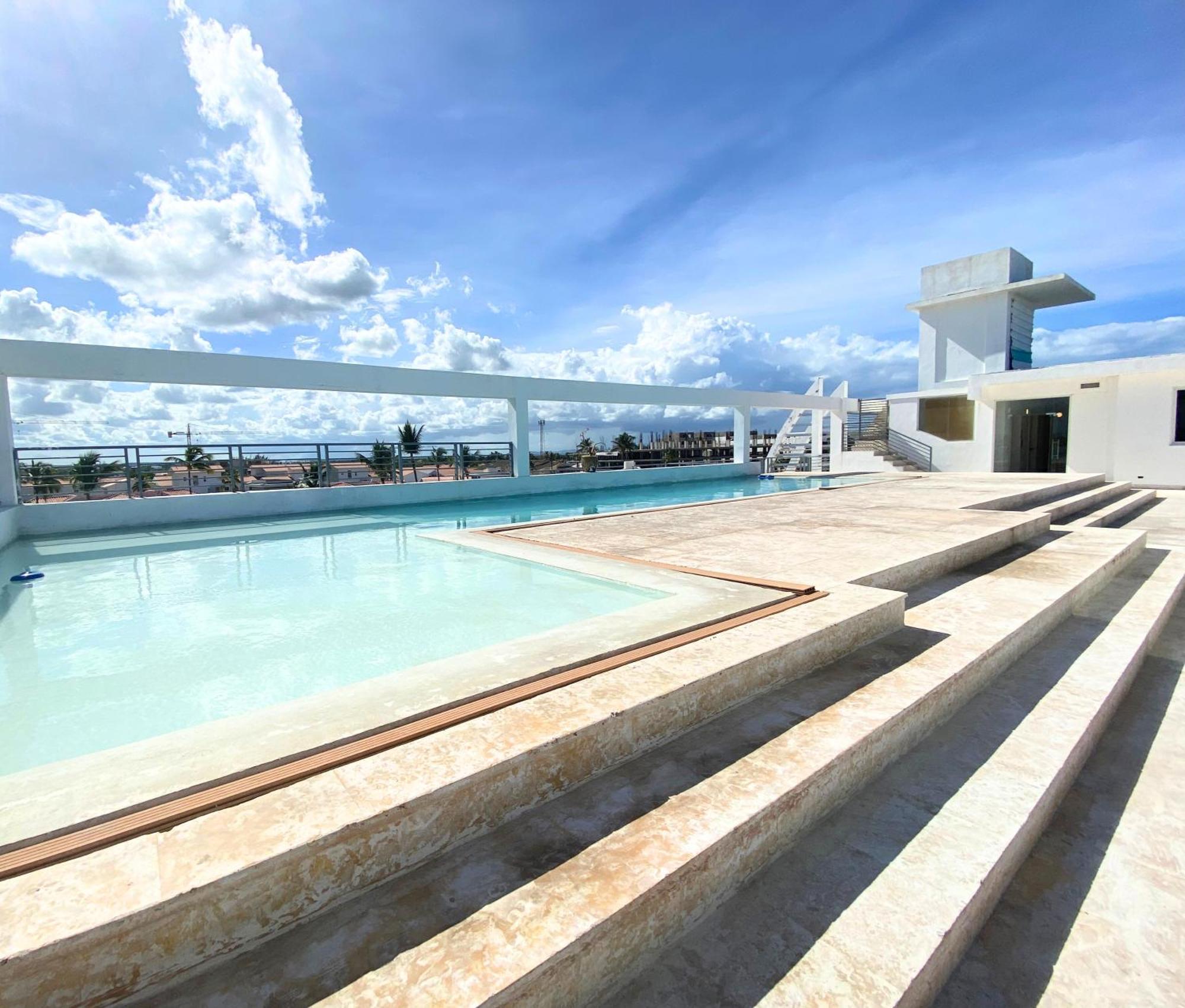 Caraibico Rooftop Pool & Beach Club 5*