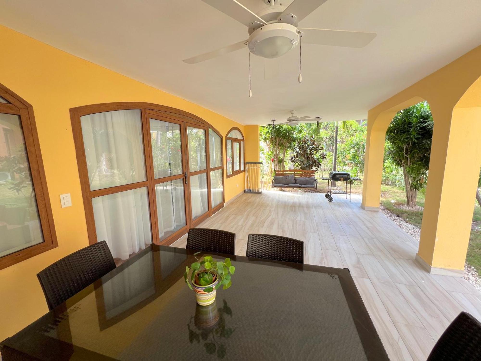 Coral Villas Private And *