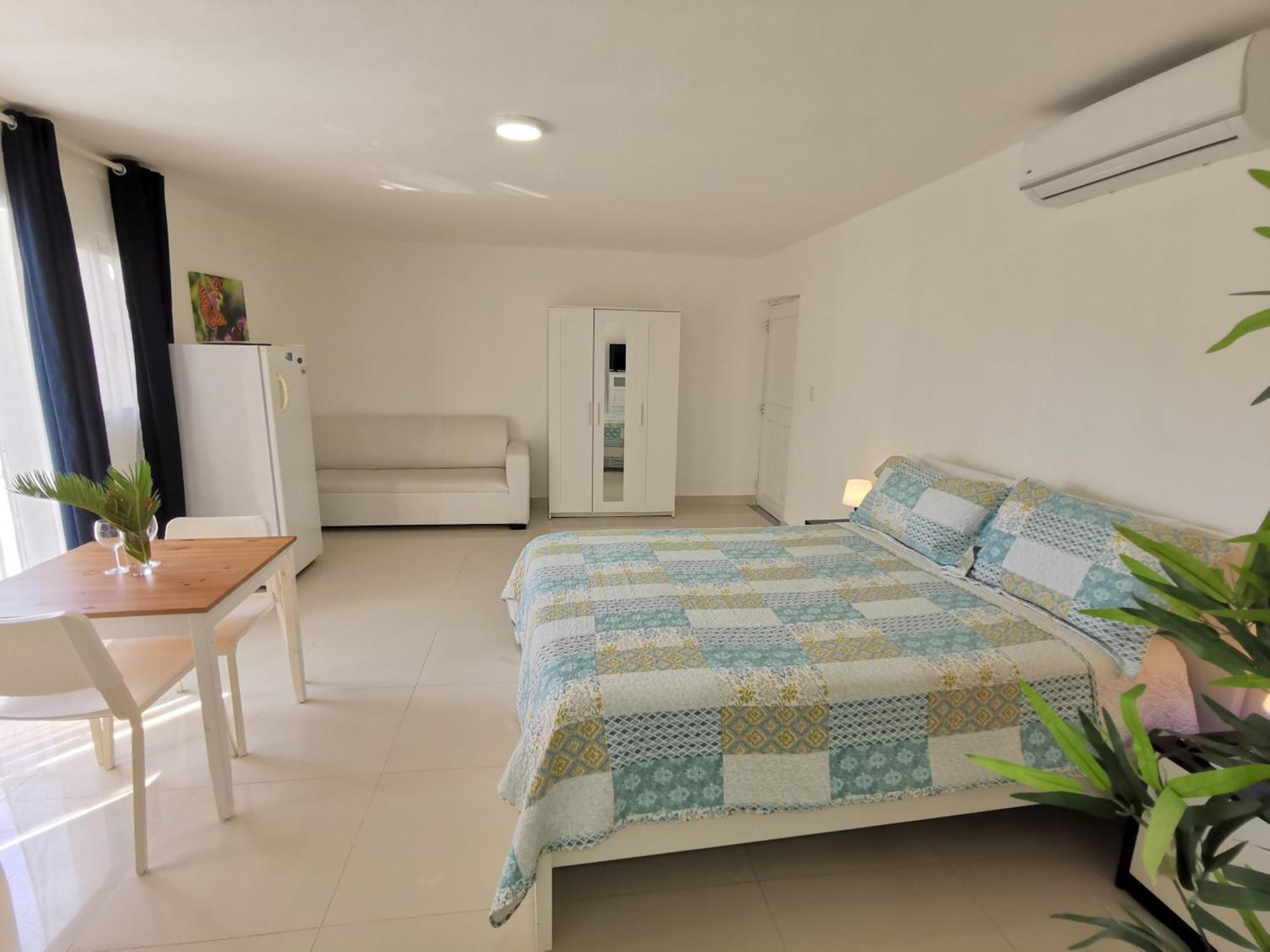 Hotel Sol Caribe Suites - Playa Corales - Club, Wifi, Swimming Pool