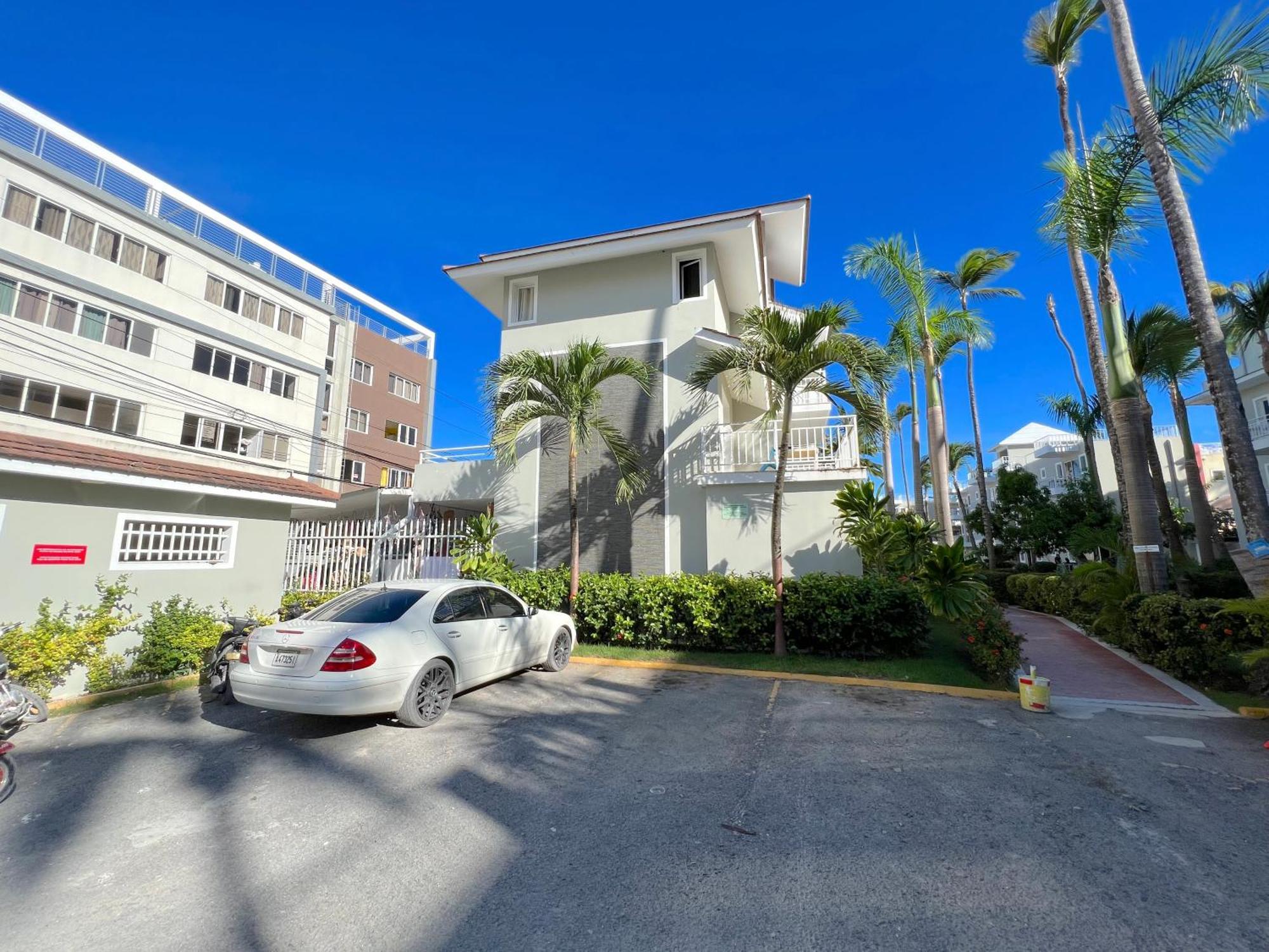 Sol Caribe Suites - Playa Corales - Club, Wifi, Swimming Pool Punta Cana