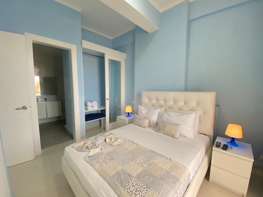 Coral Suites And Playa Corales
