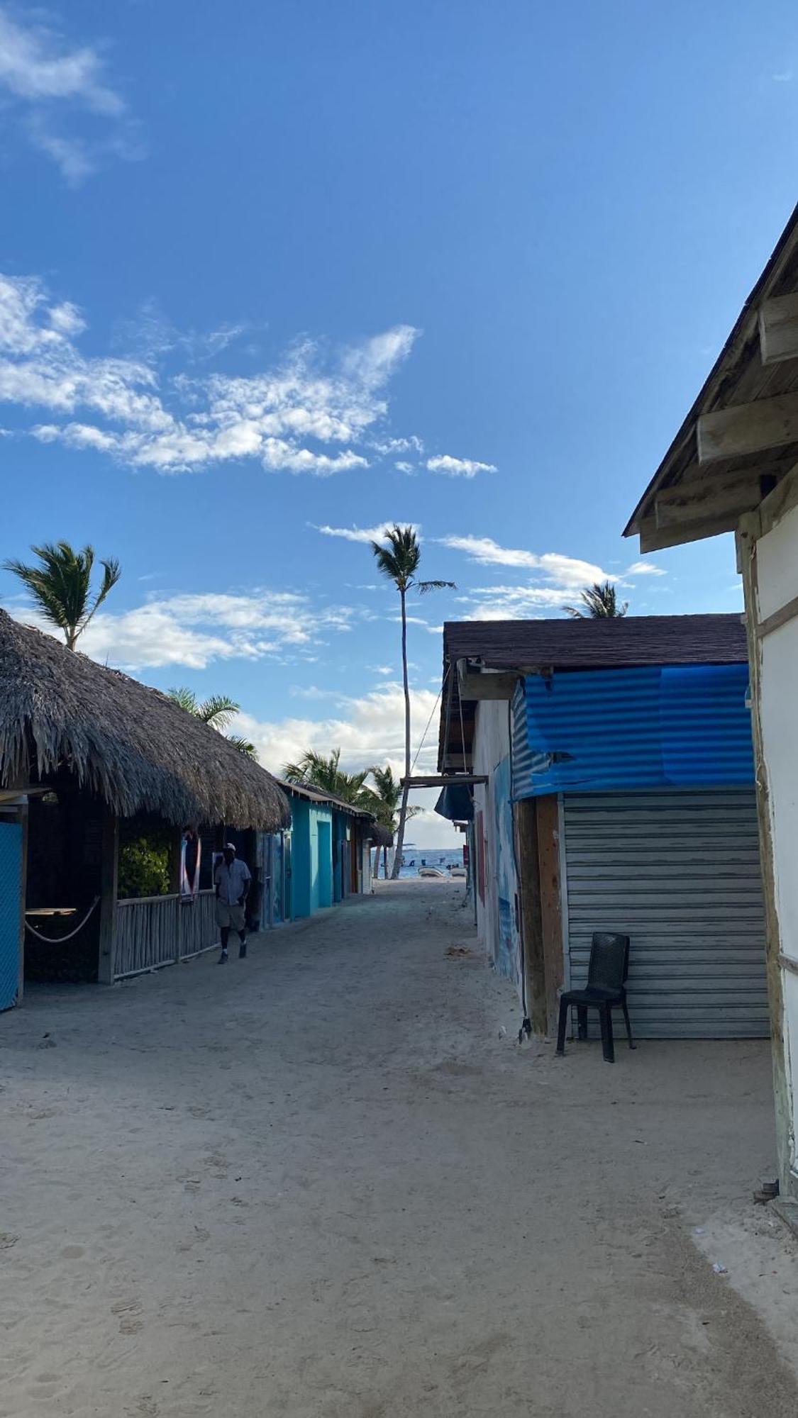 Paradise Close To The Pool Free Parking,wifi- Punta Cana
