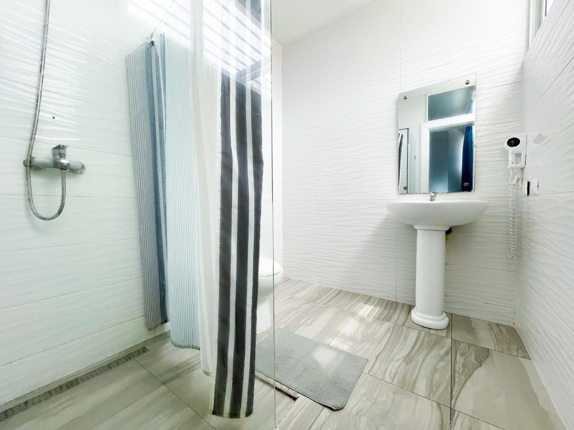 Apartamento Ducassi & Beach - Playa Bavaro - Wifi - Parking - Rooftop Pool & Spa  *