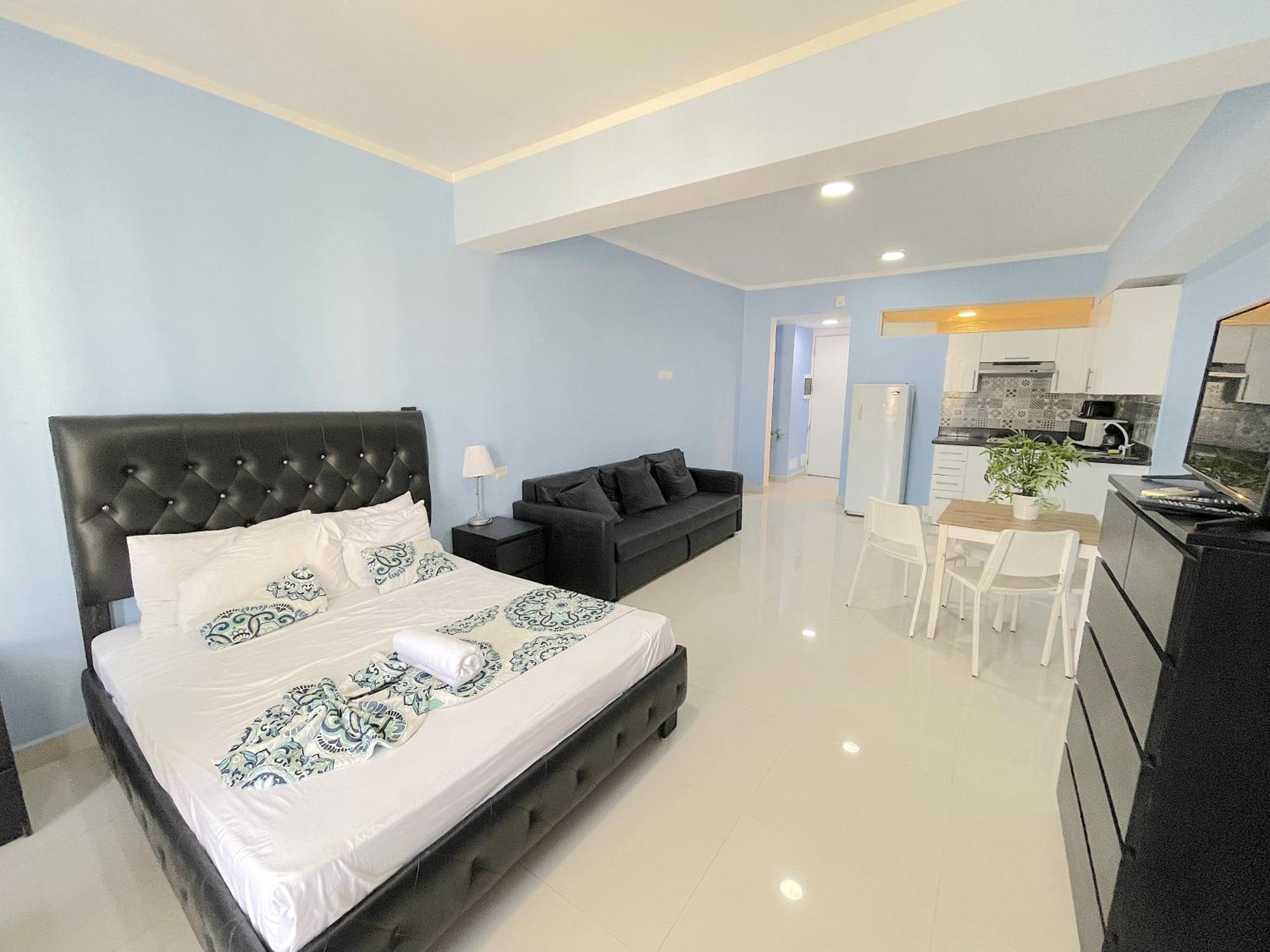 Apartamento Ducassi & Beach - Playa Bavaro - Wifi - Parking - Rooftop Pool & Spa  *